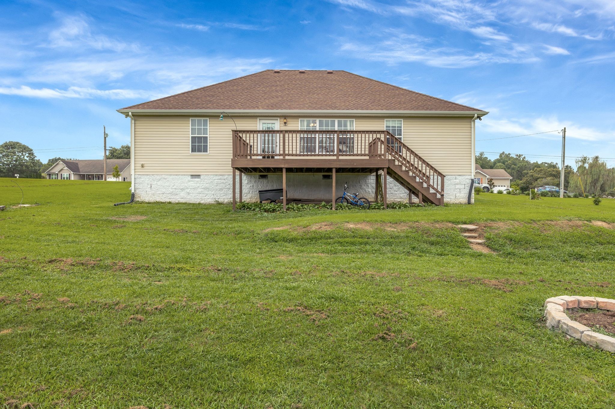 272 Jacoby Dr Property Photo 28