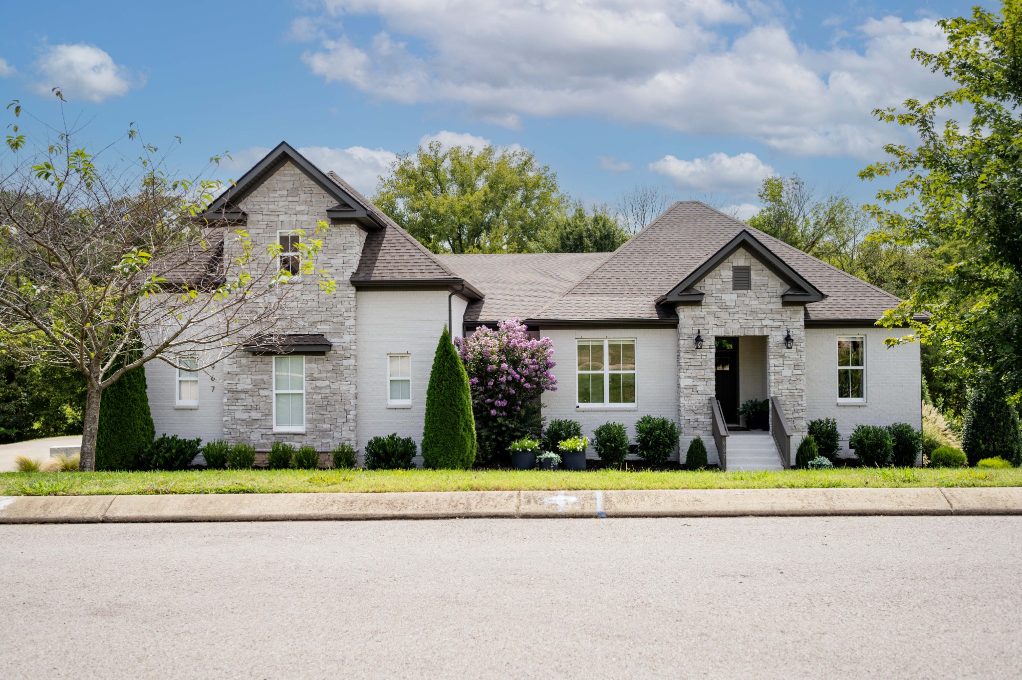 967 Nashs Nook Property Photo 1