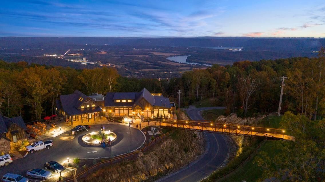 440 Lookout View Drive Property Photo 28