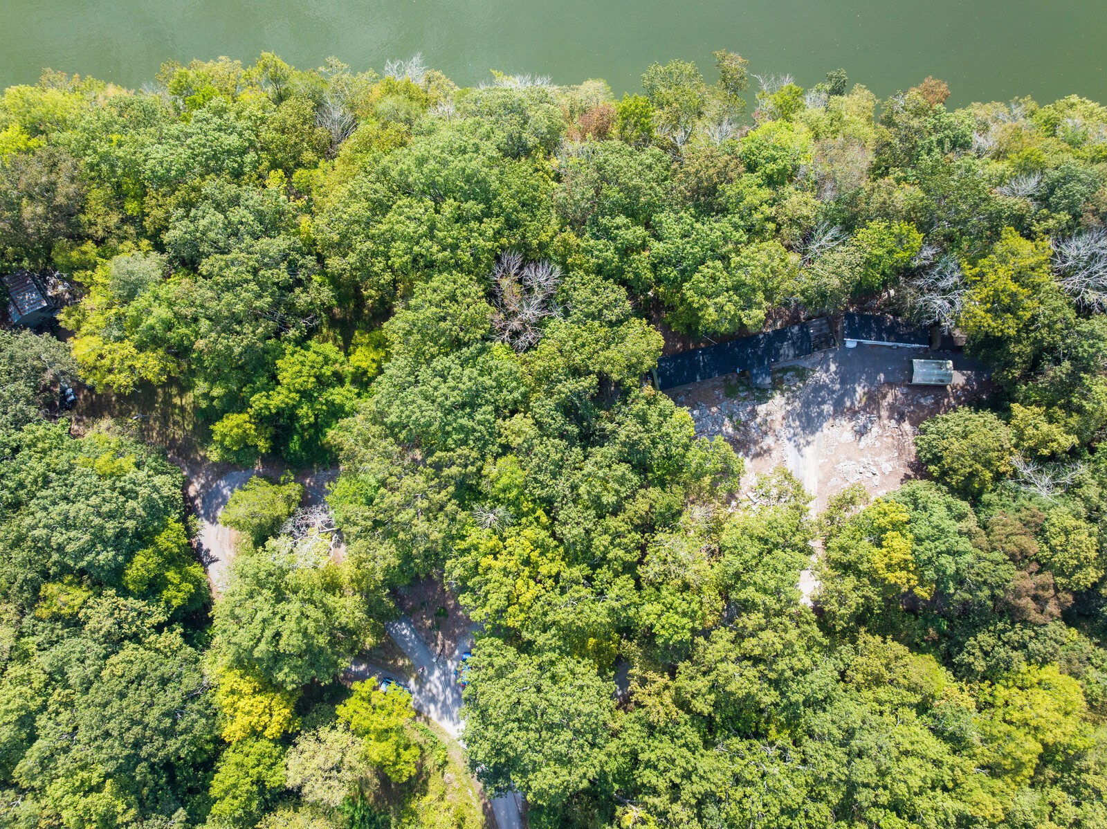 580 Carr Rd Property Photo 2