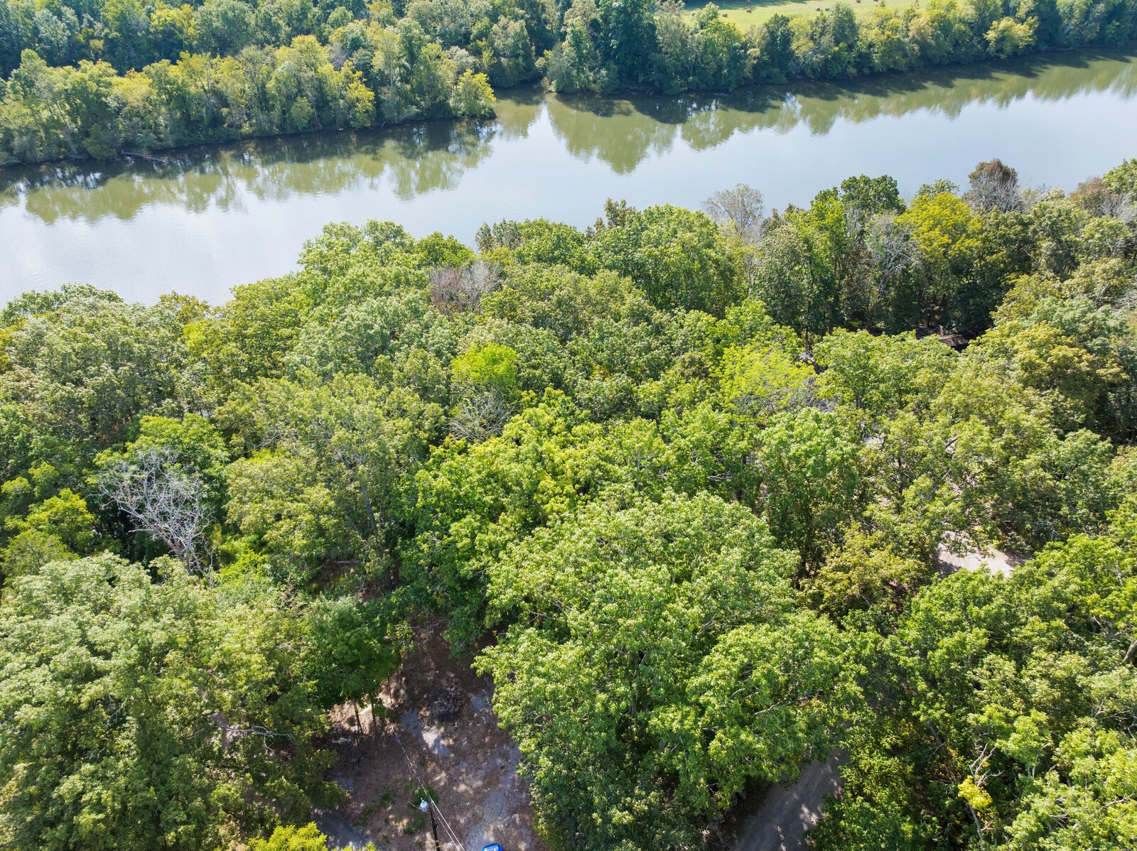 580 Carr Rd Property Photo 3