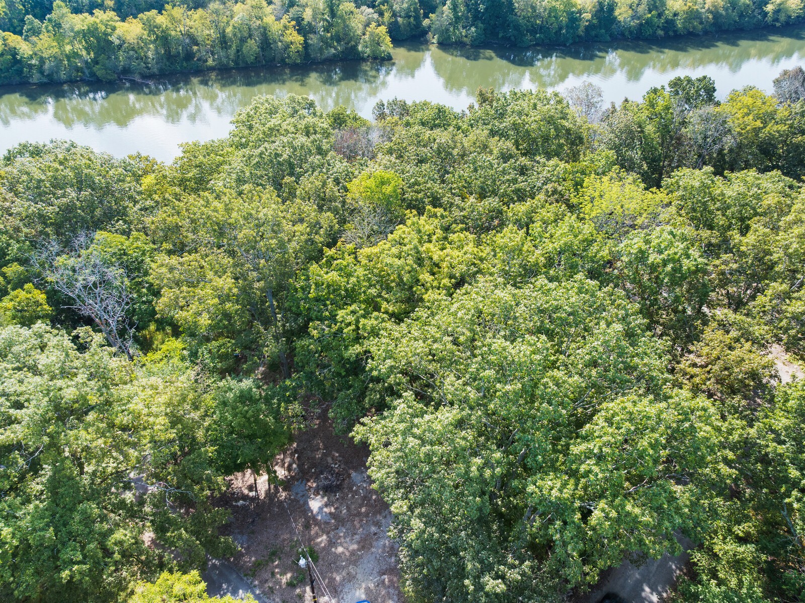 580 Carr Rd Property Photo 4