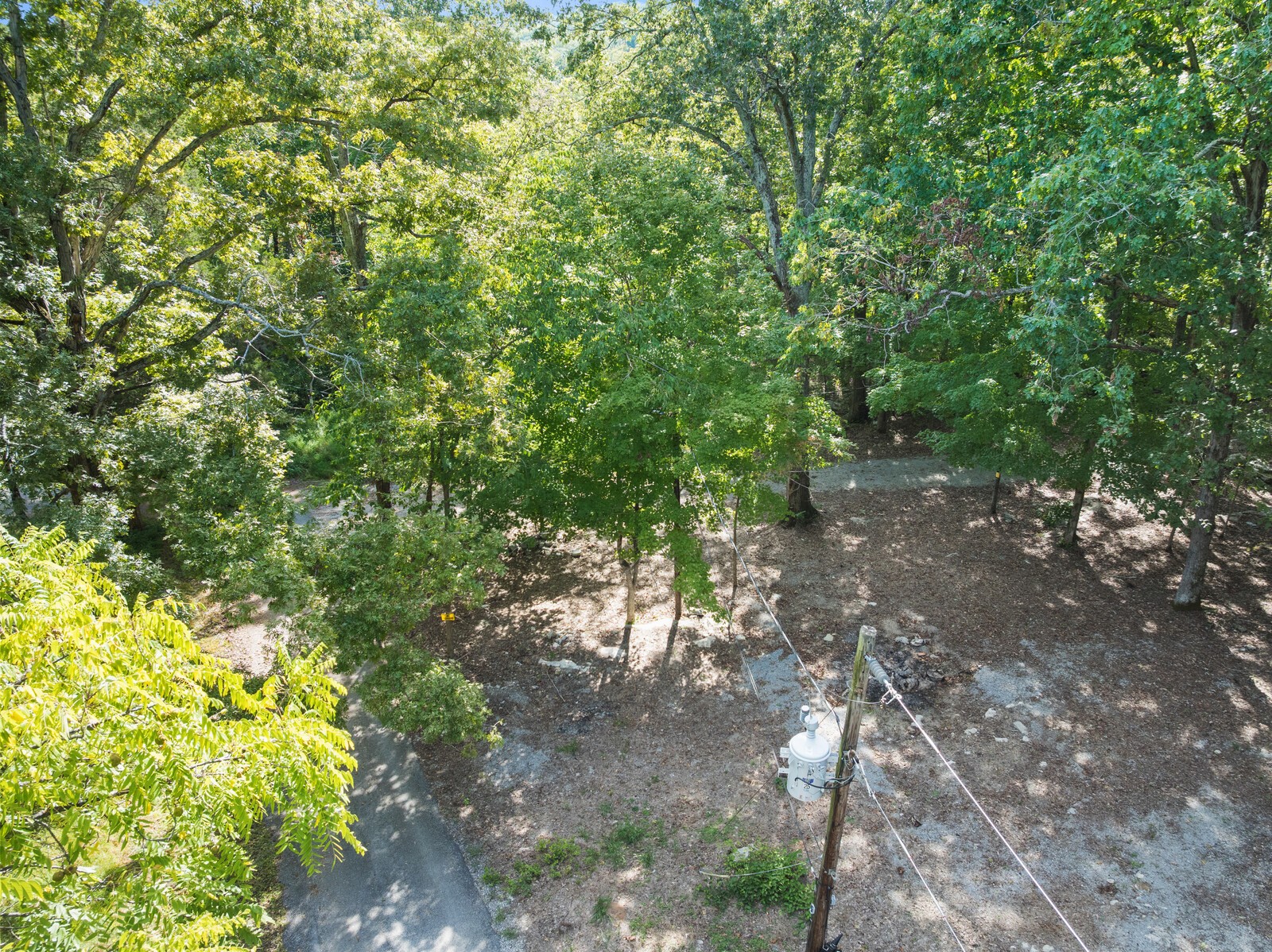 580 Carr Rd Property Photo 5