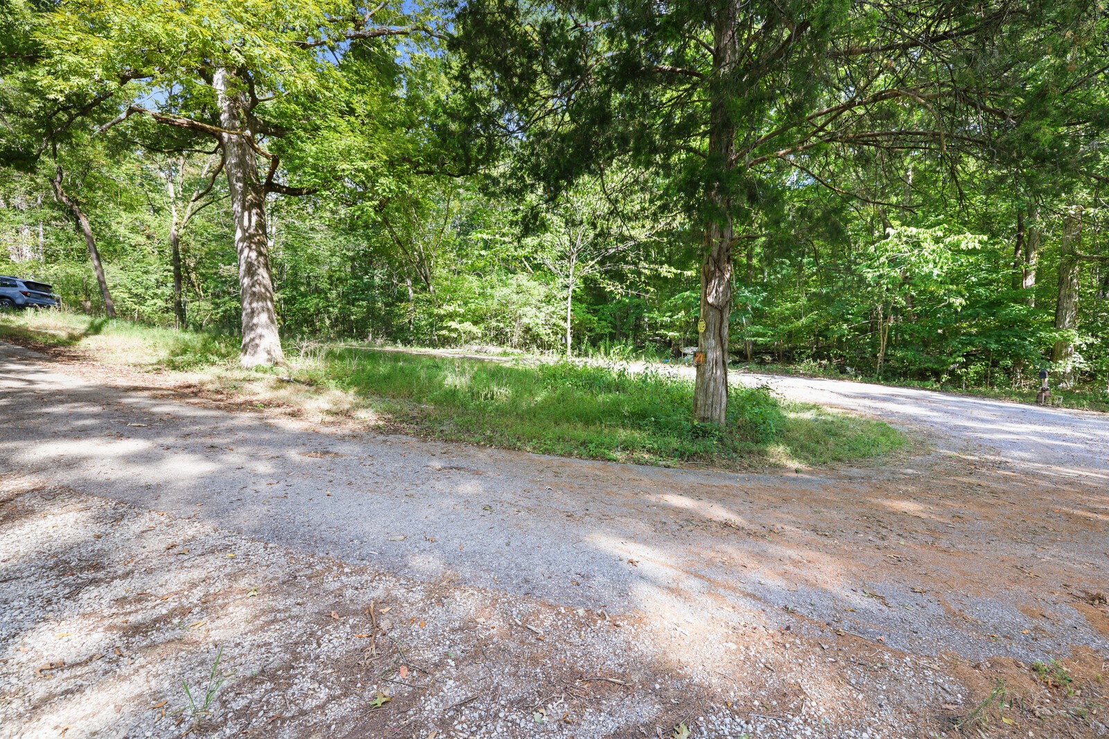 580 Carr Rd Property Photo 7