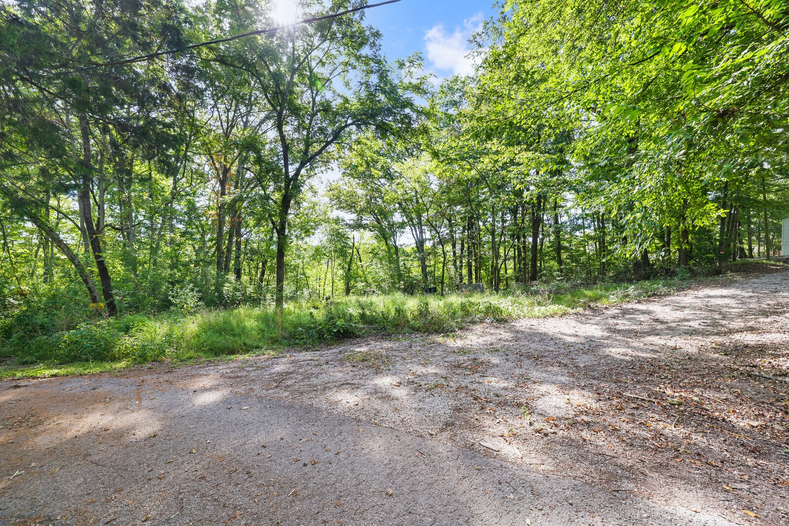 580 Carr Rd Property Photo 13