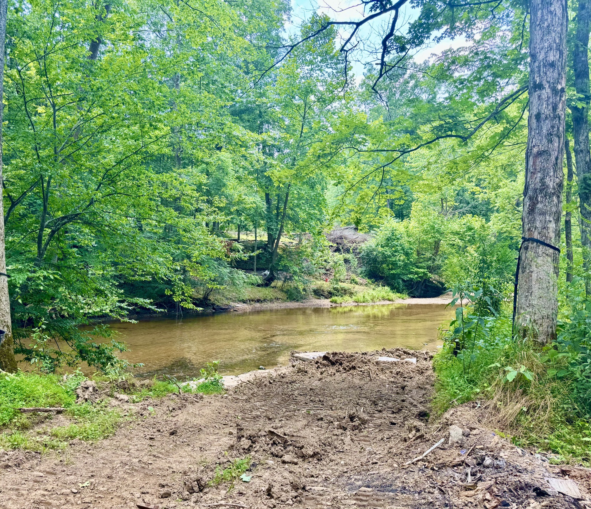 1080 Henley Rd Property Photo 1