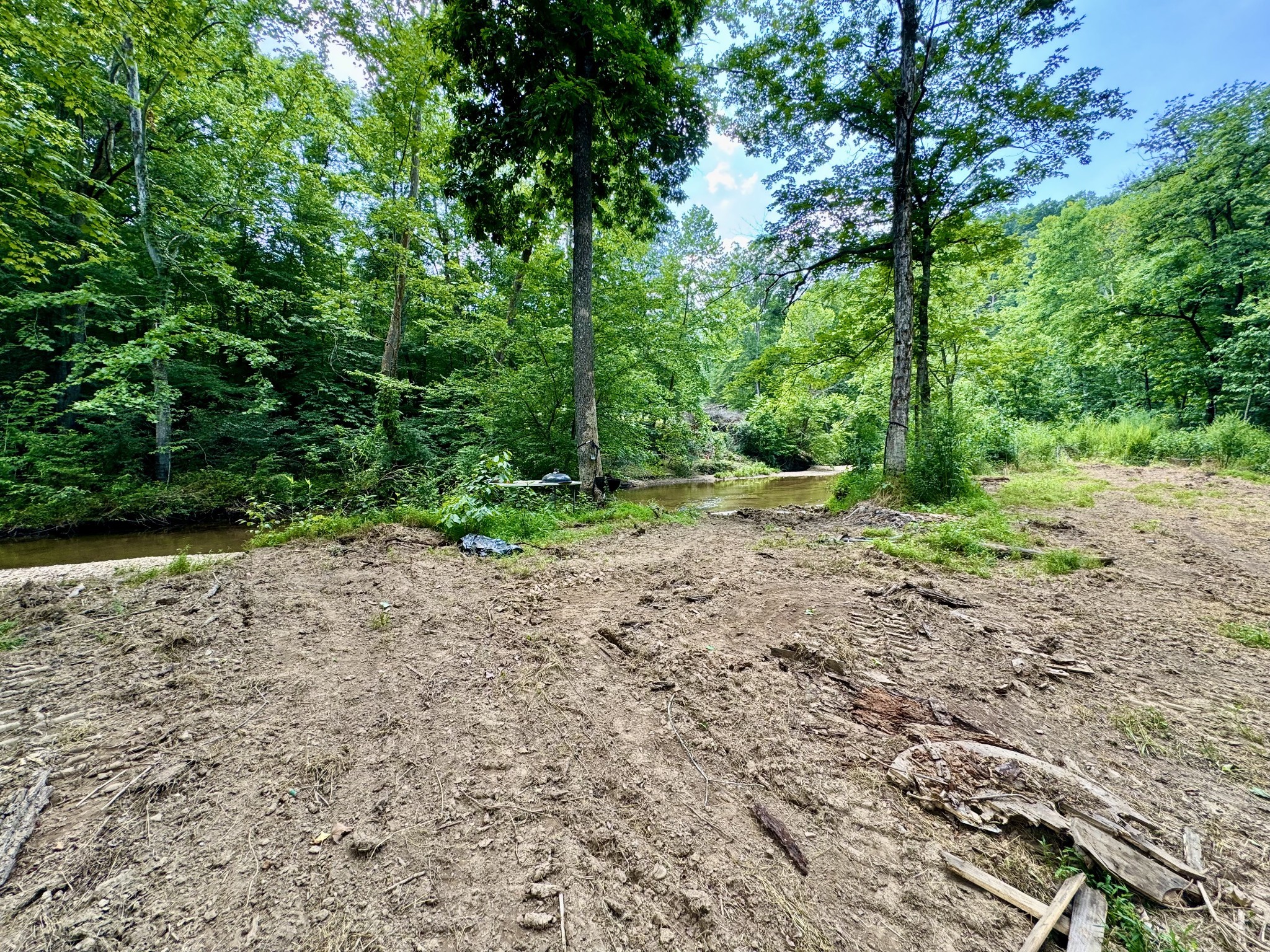 1080 Henley Rd Property Photo 5