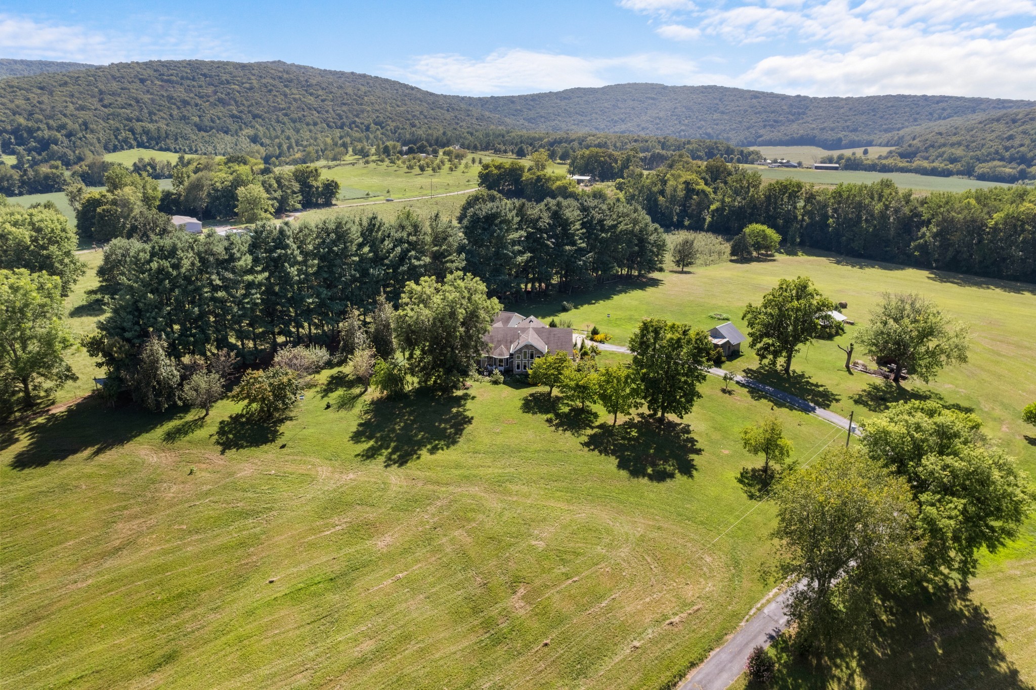 1556 Chestnut Grove Rd Property Photo 46
