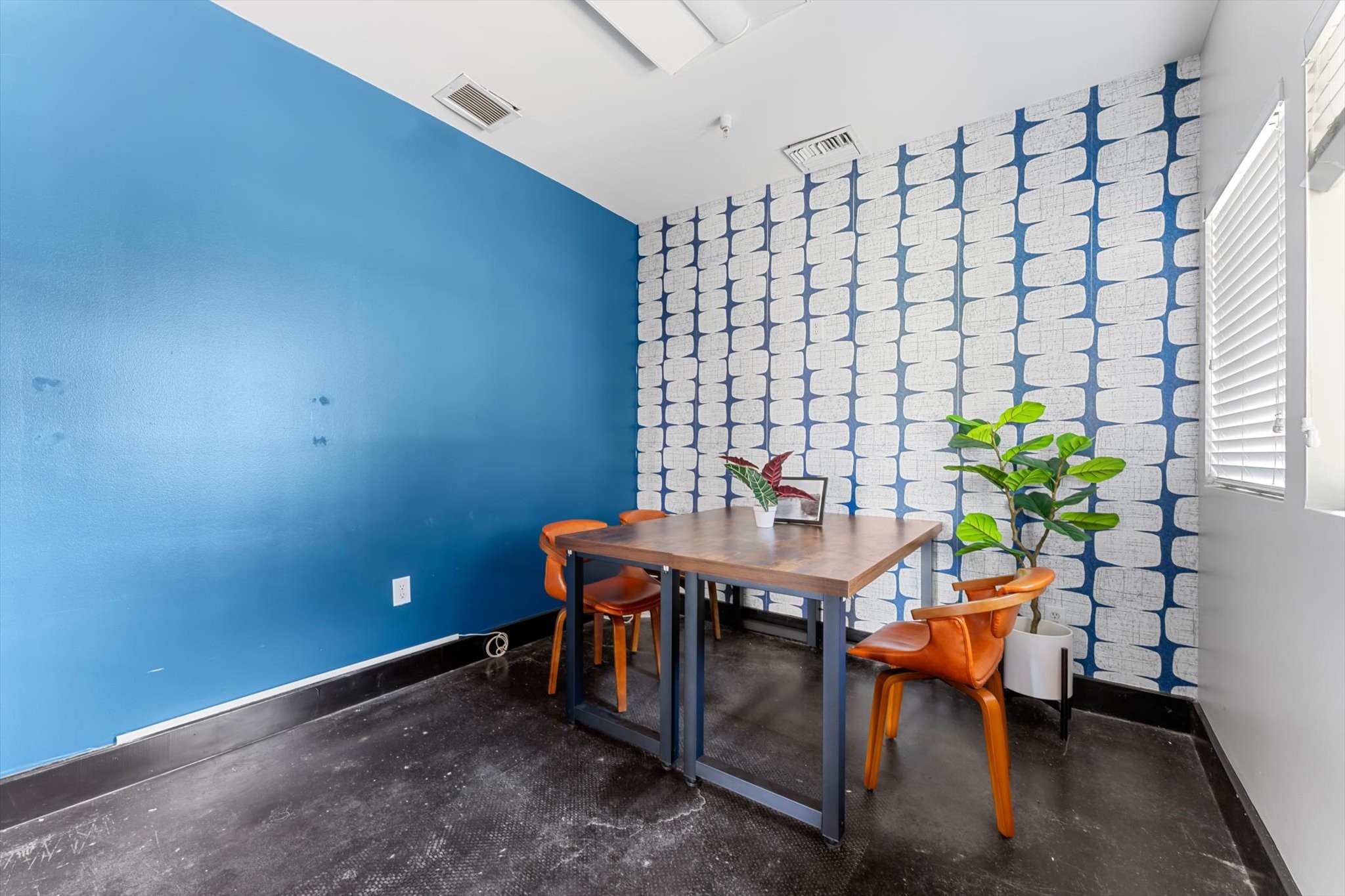 936 1st Ave, N Property Photo 19