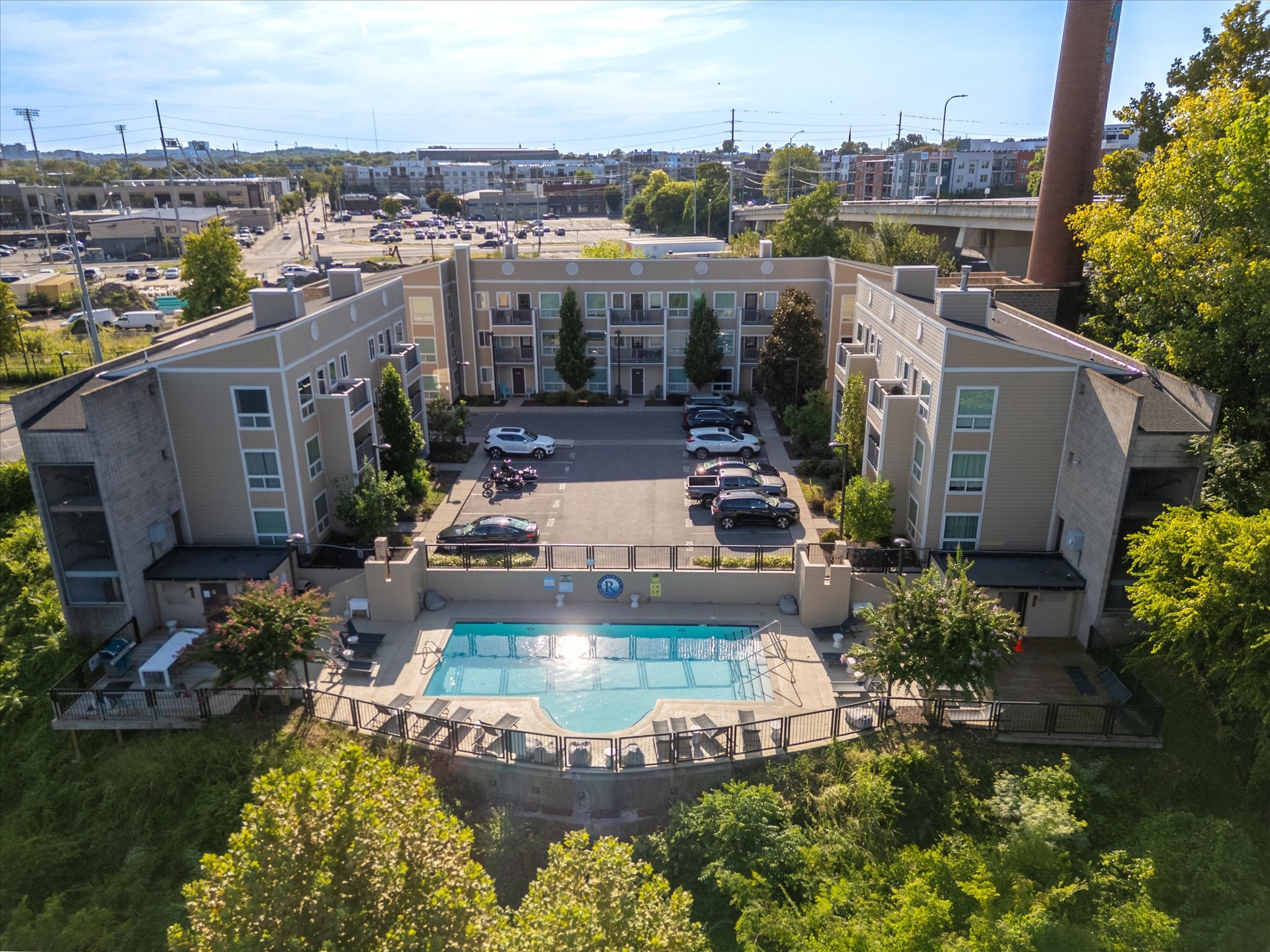 936 1st Ave, N Property Photo 28