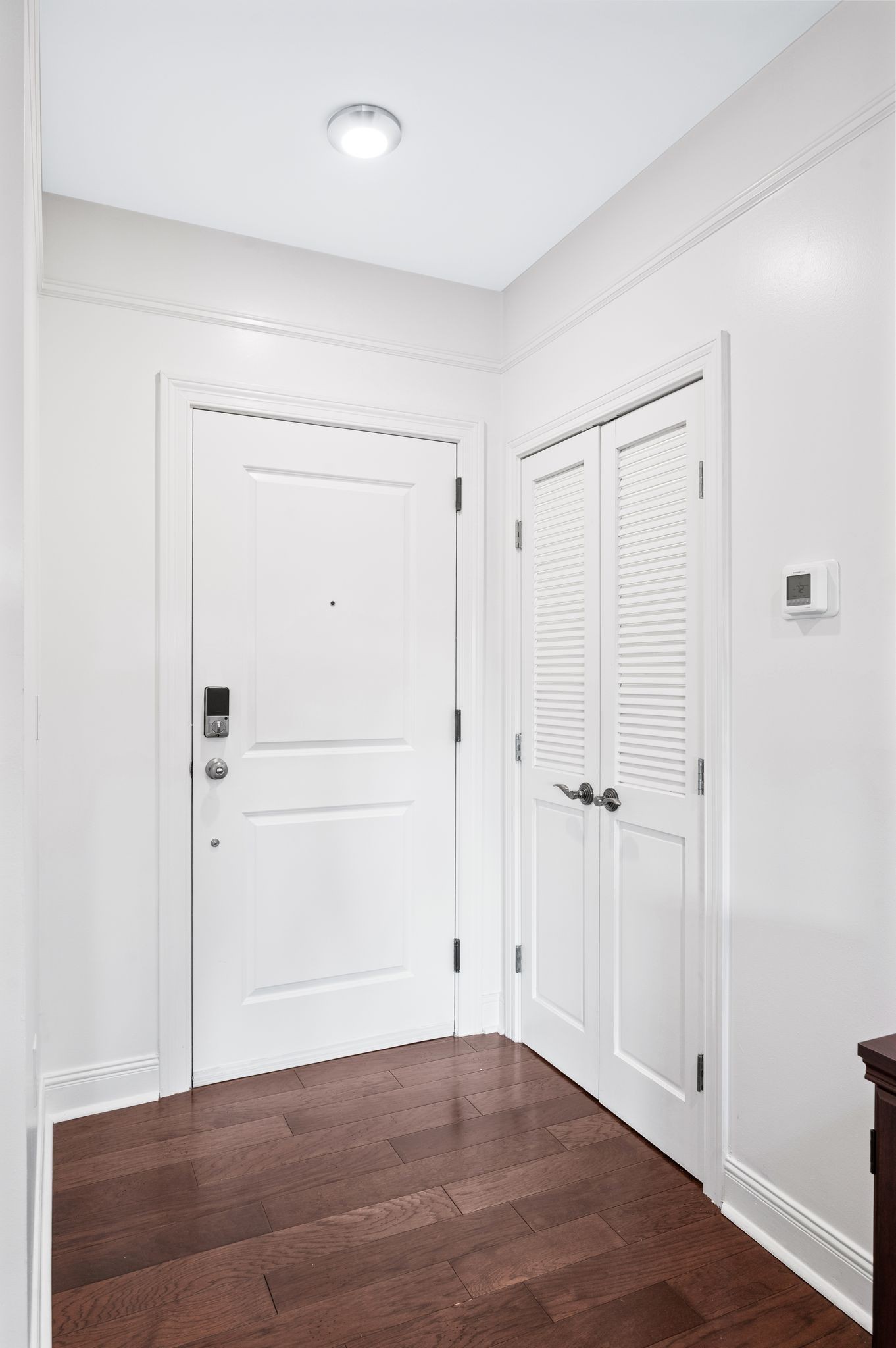 1015 Fatherland St Property Photo 13