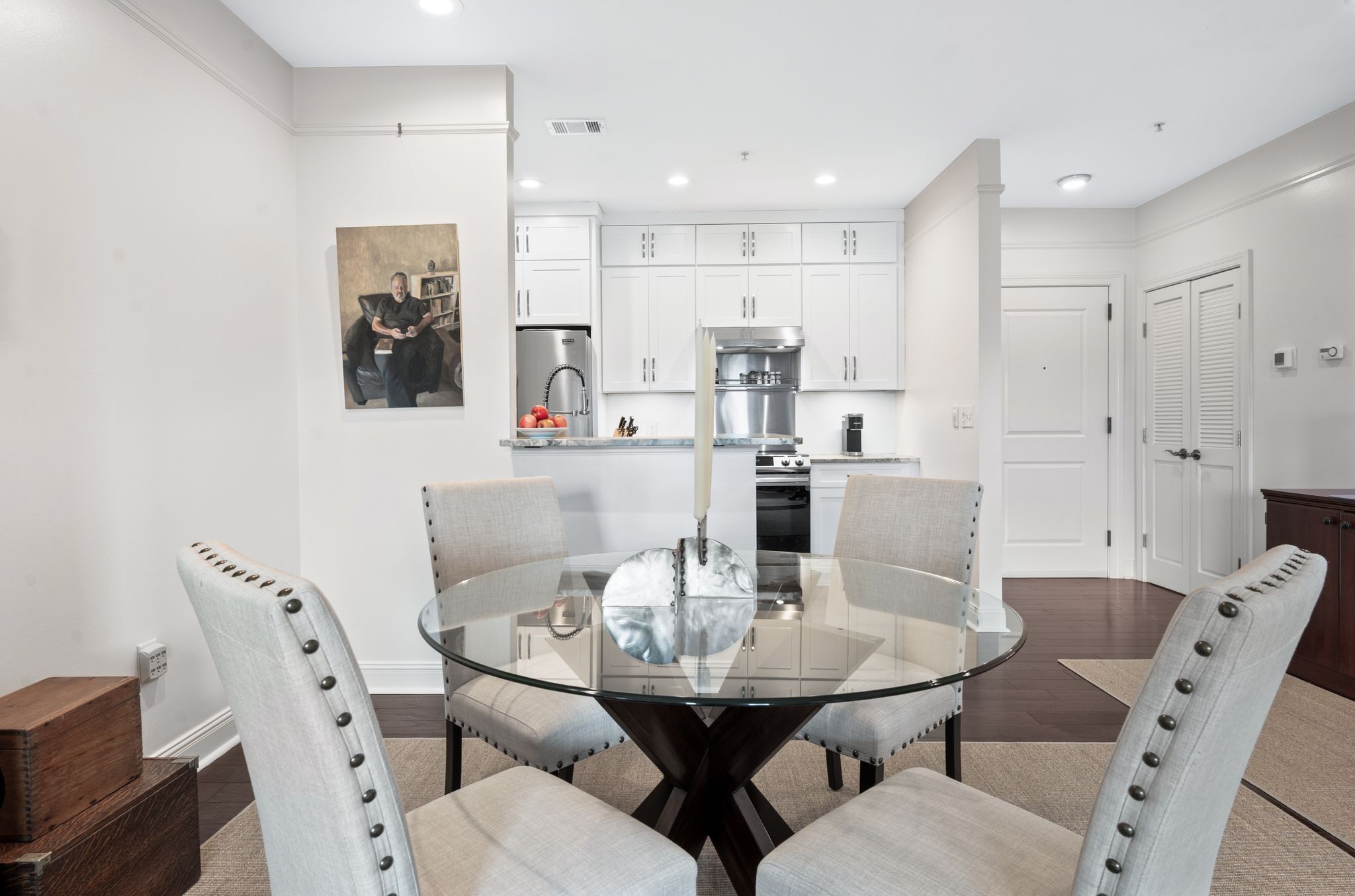 1015 Fatherland St Property Photo 22