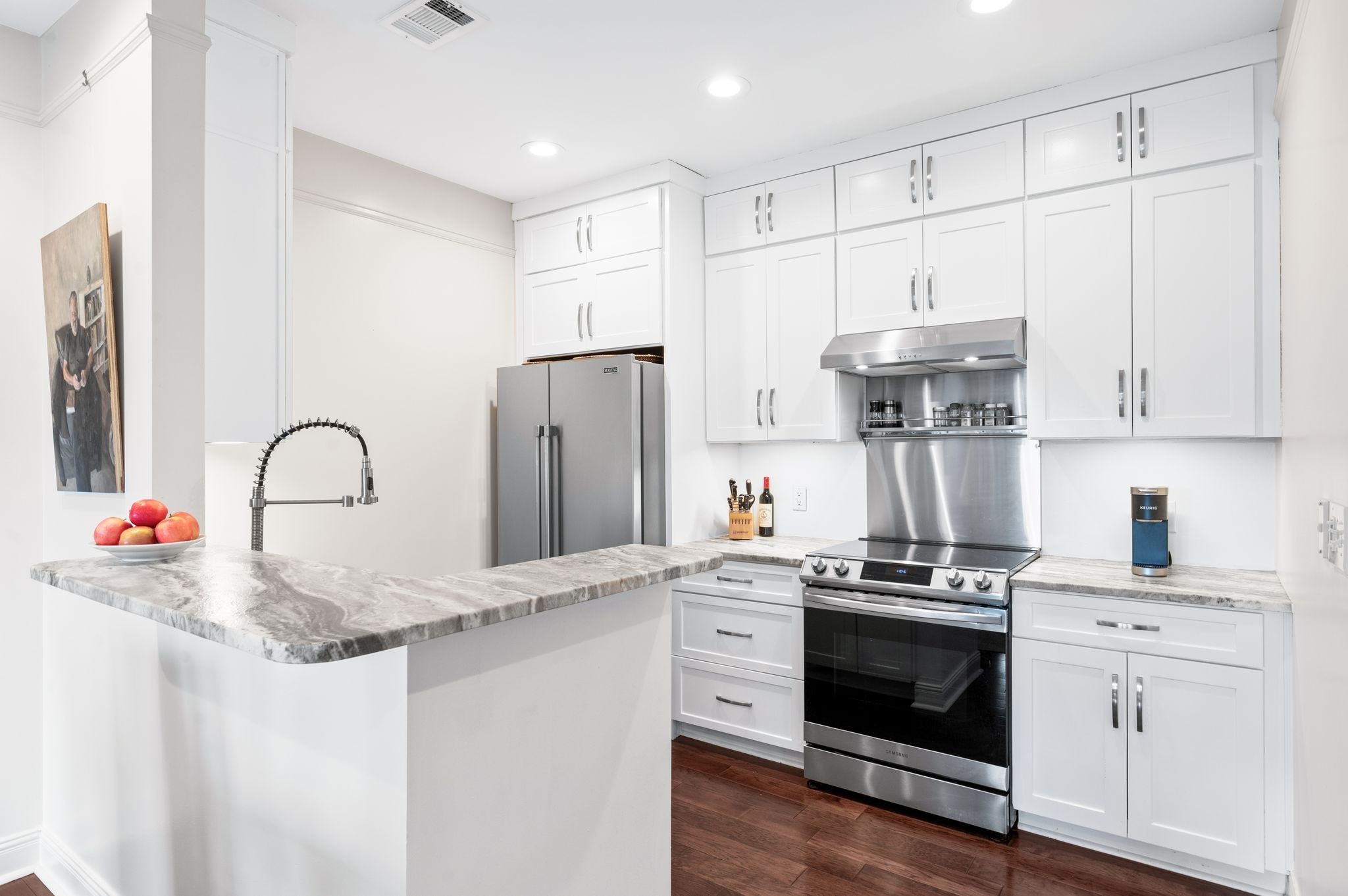 1015 Fatherland St Property Photo 23