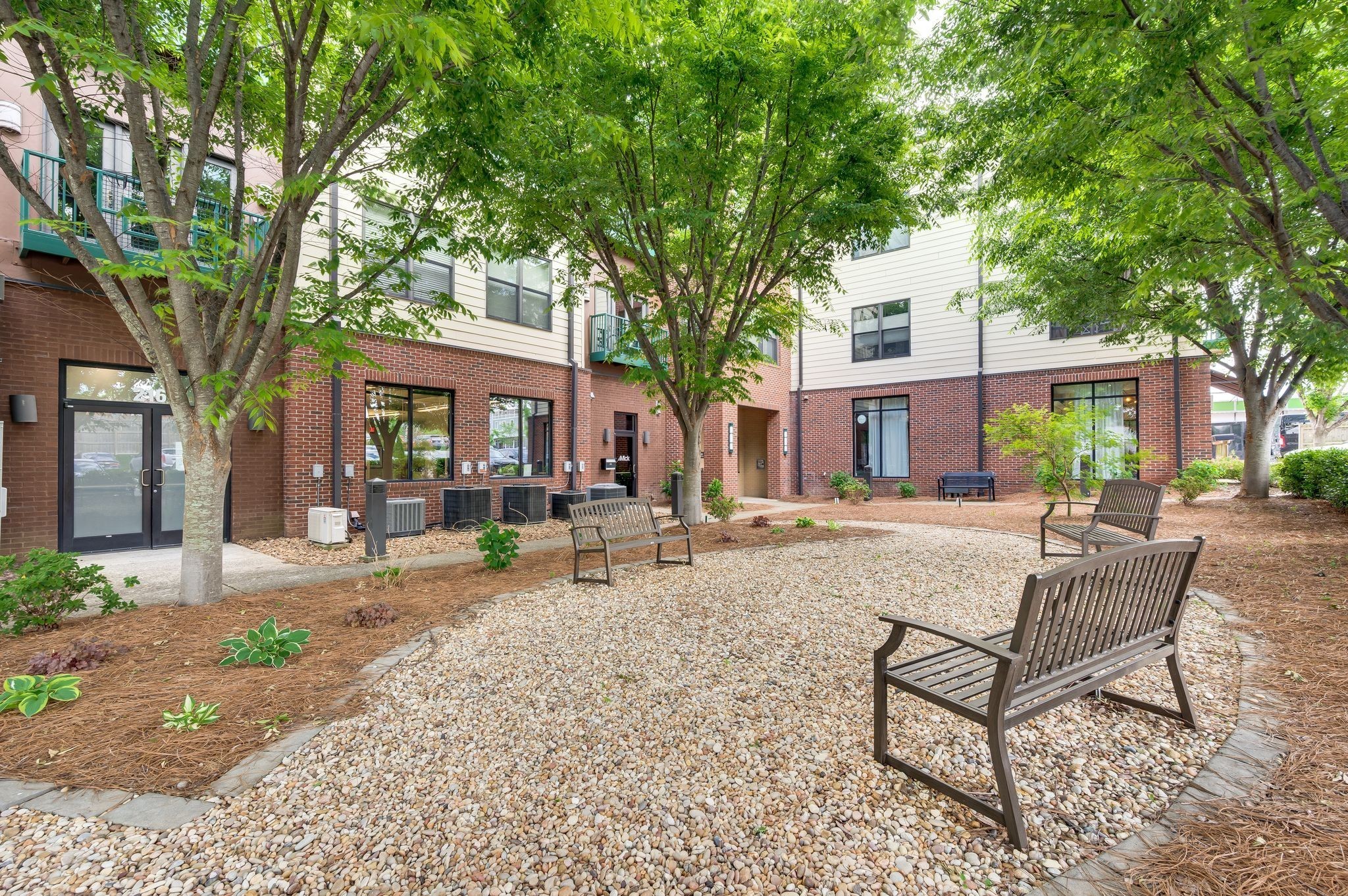 1015 Fatherland St Property Photo 44