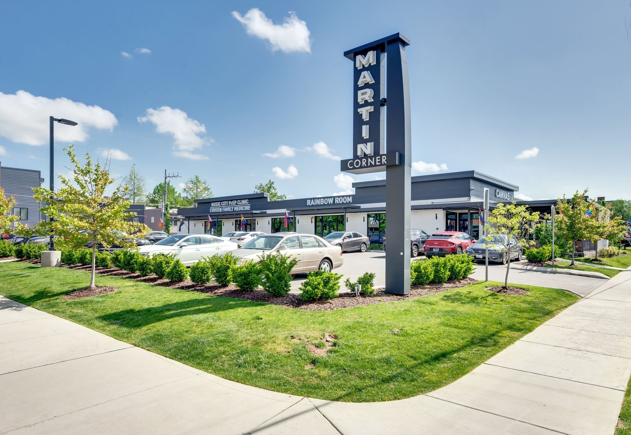 1015 Fatherland St Property Photo 46