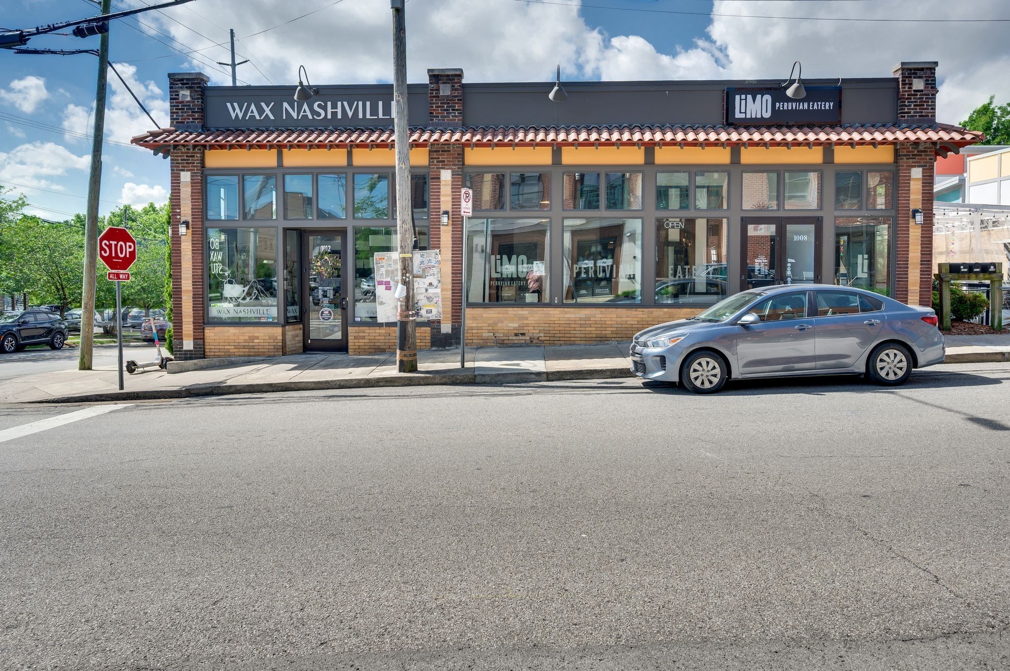 1015 Fatherland St Property Photo 51