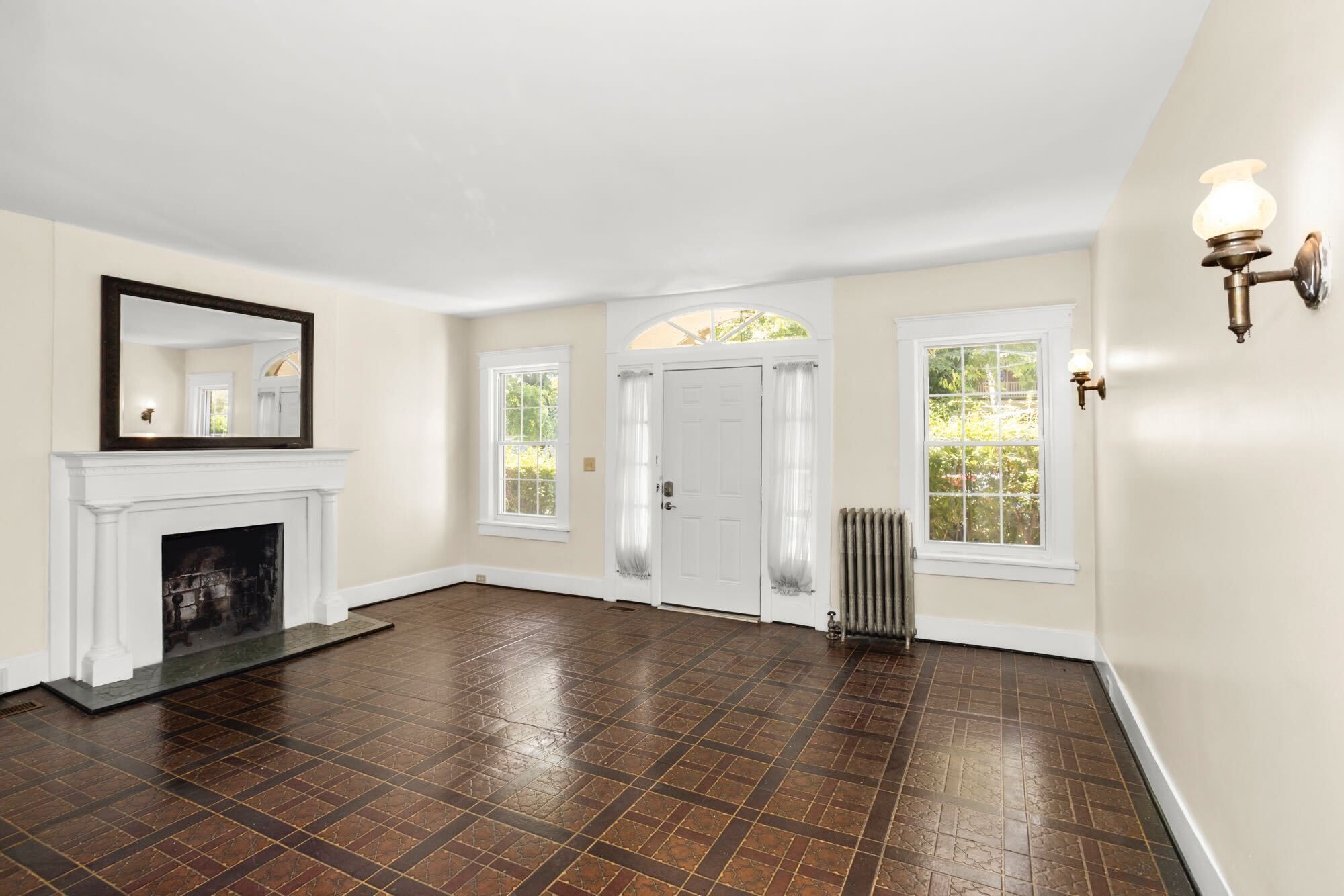 1604 18th Ave, S Property Photo 2