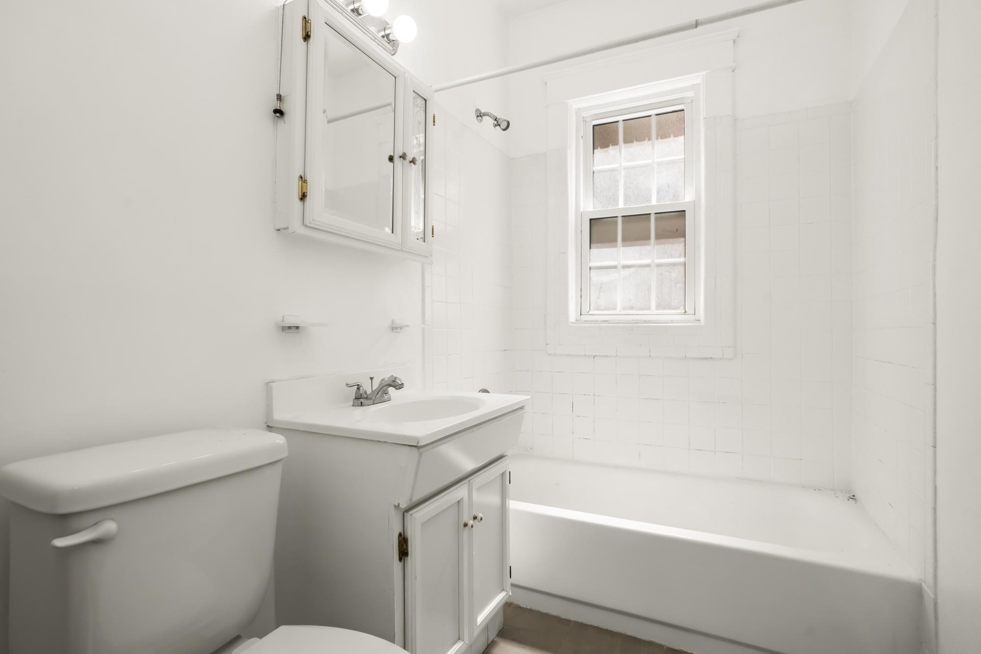 1604 18th Ave, S Property Photo 7