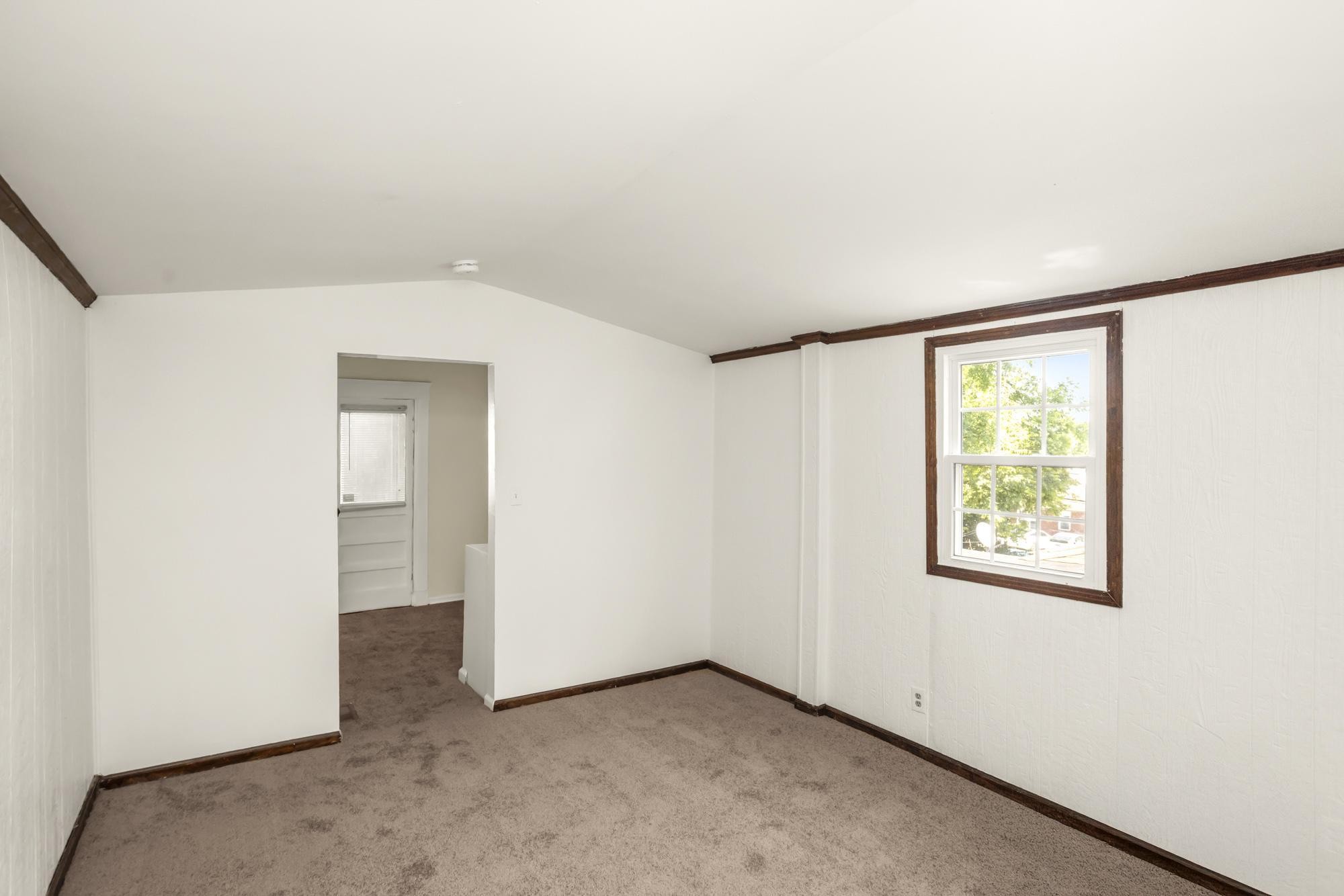 1604 18th Ave, S Property Photo 14