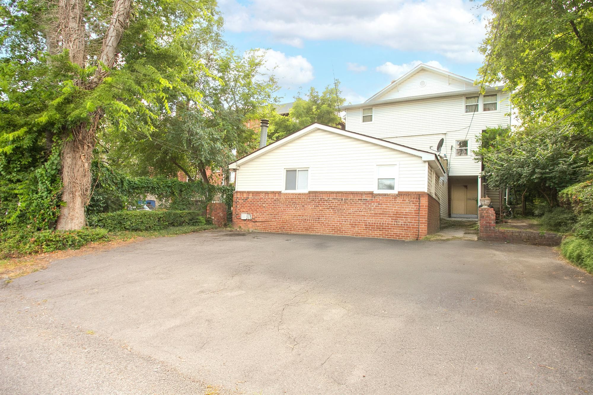 1604 18th Ave, S Property Photo 20