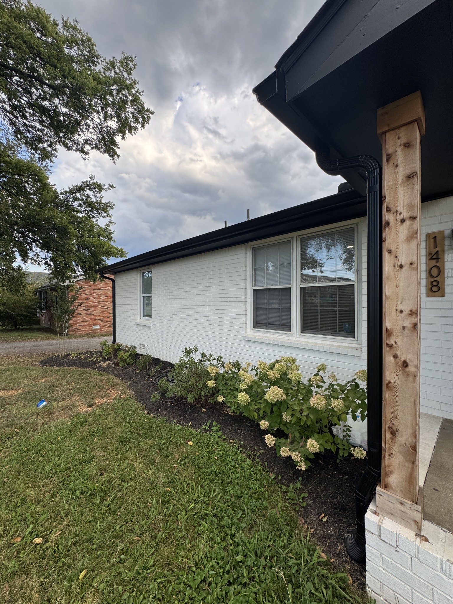 1408 Bradyville Pike Property Photo 3