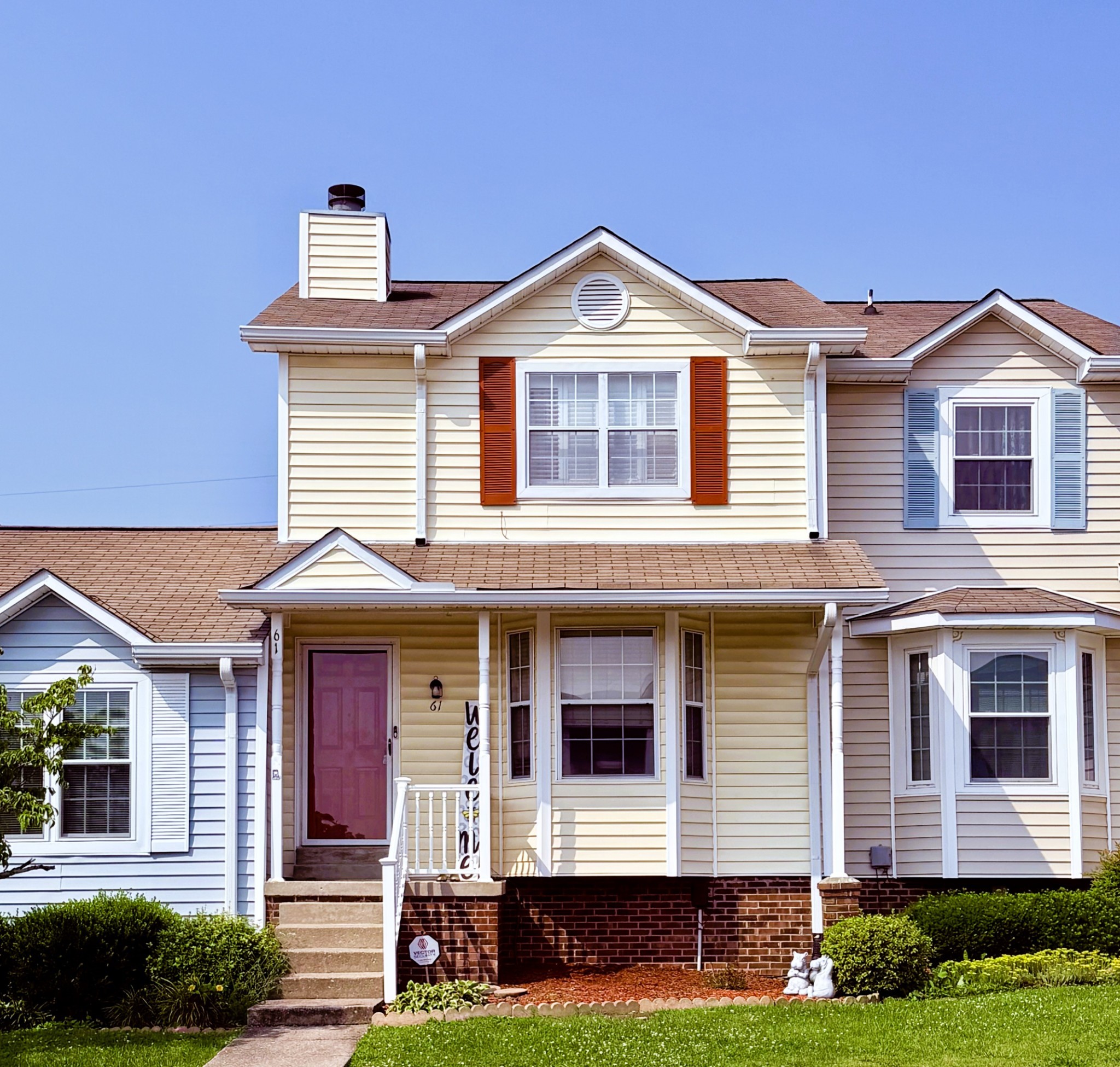 61 Rolling Meadows Dr Property Photo 1