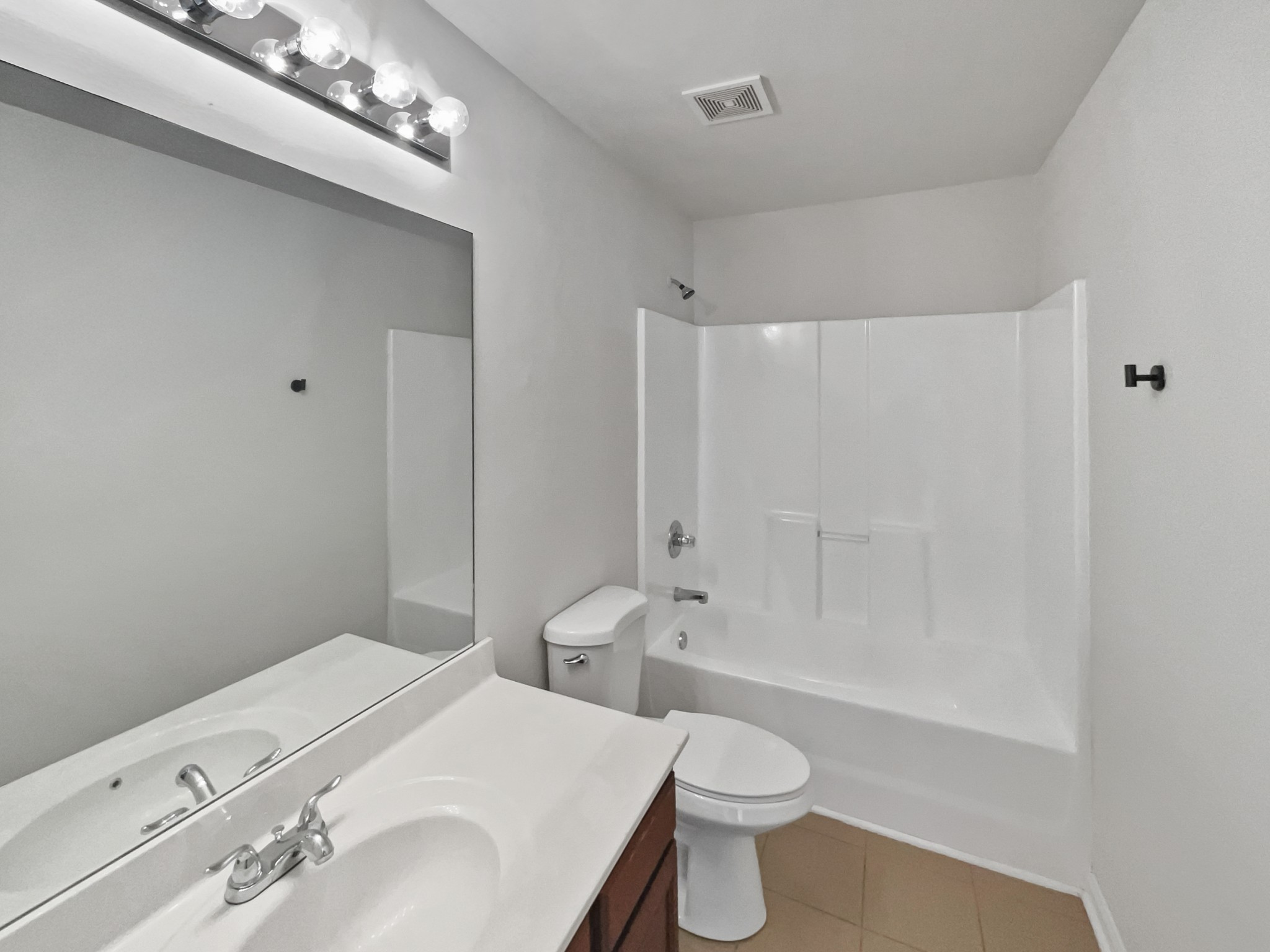 7513 W Winchester Dr Property Photo 15