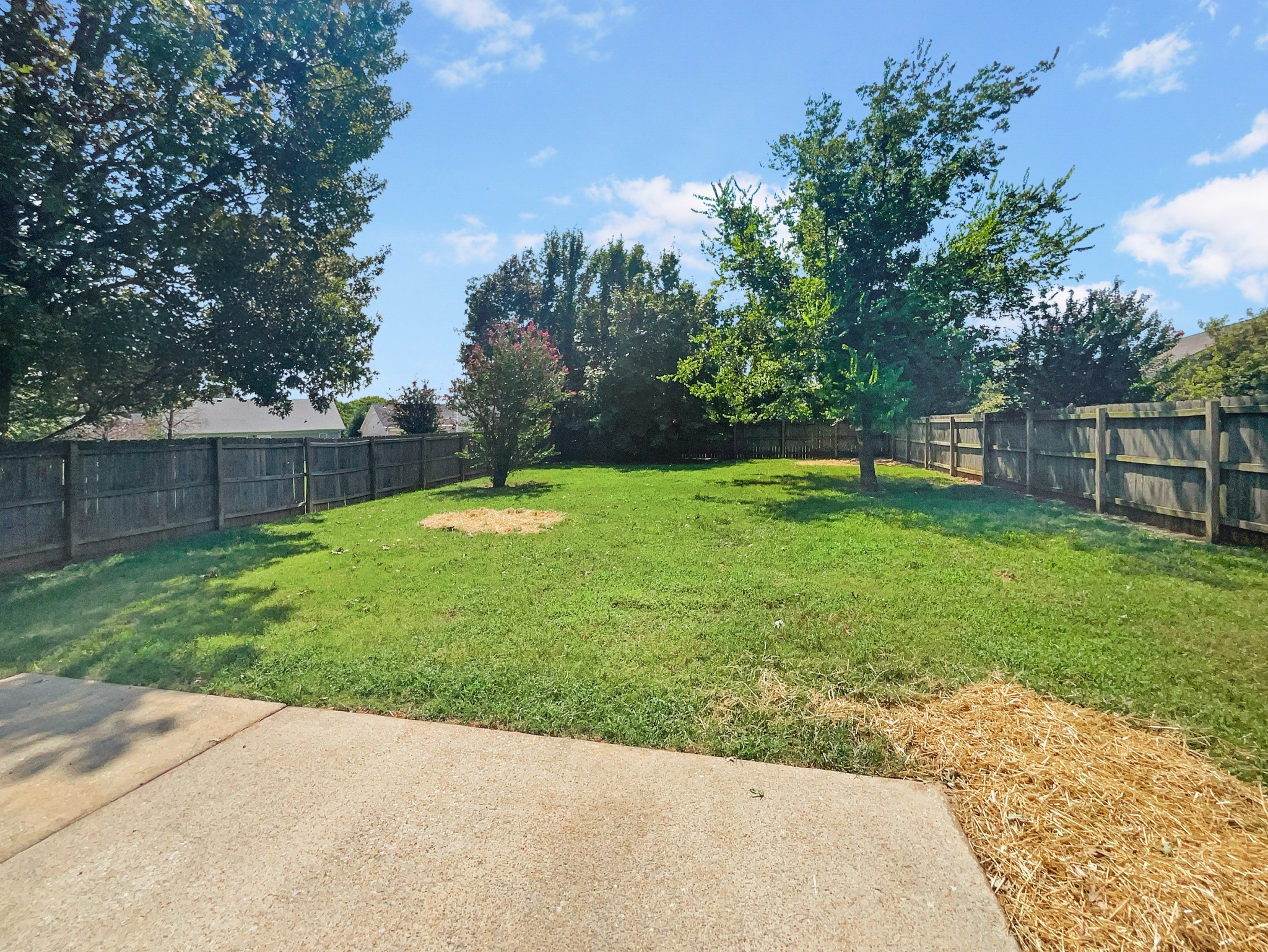 7513 W Winchester Dr Property Photo 18