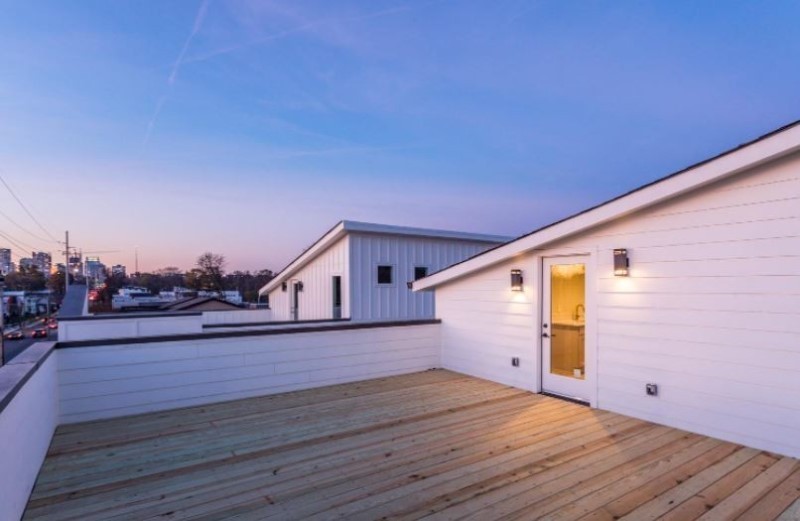 1114b 2nd Ave, S Property Photo 2