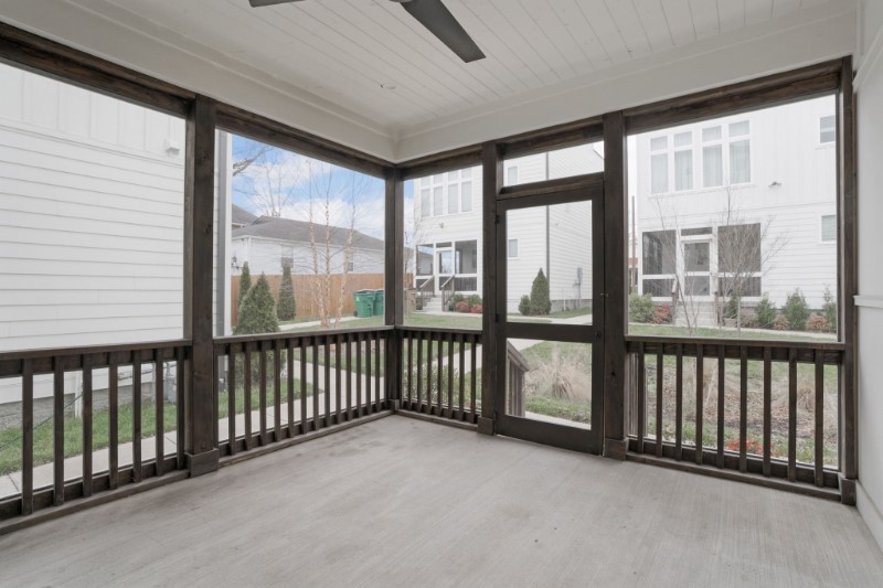 1114b 2nd Ave, S Property Photo 8