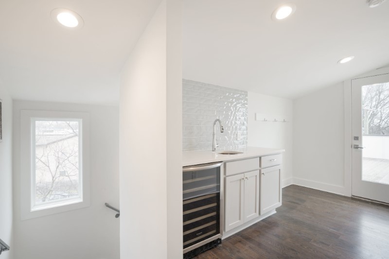 1114b 2nd Ave, S Property Photo 19