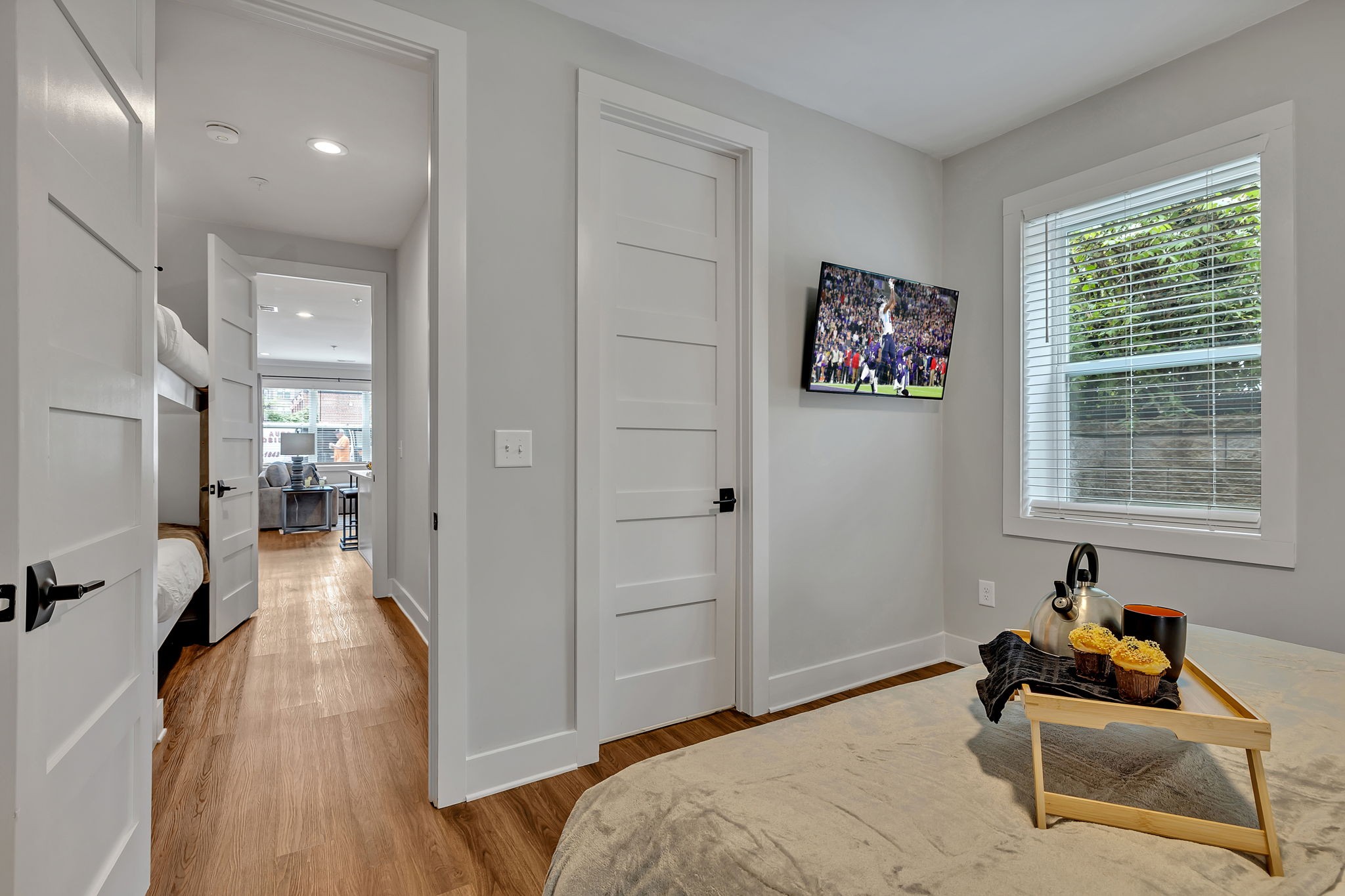 805b Bradford Ave Property Photo 17