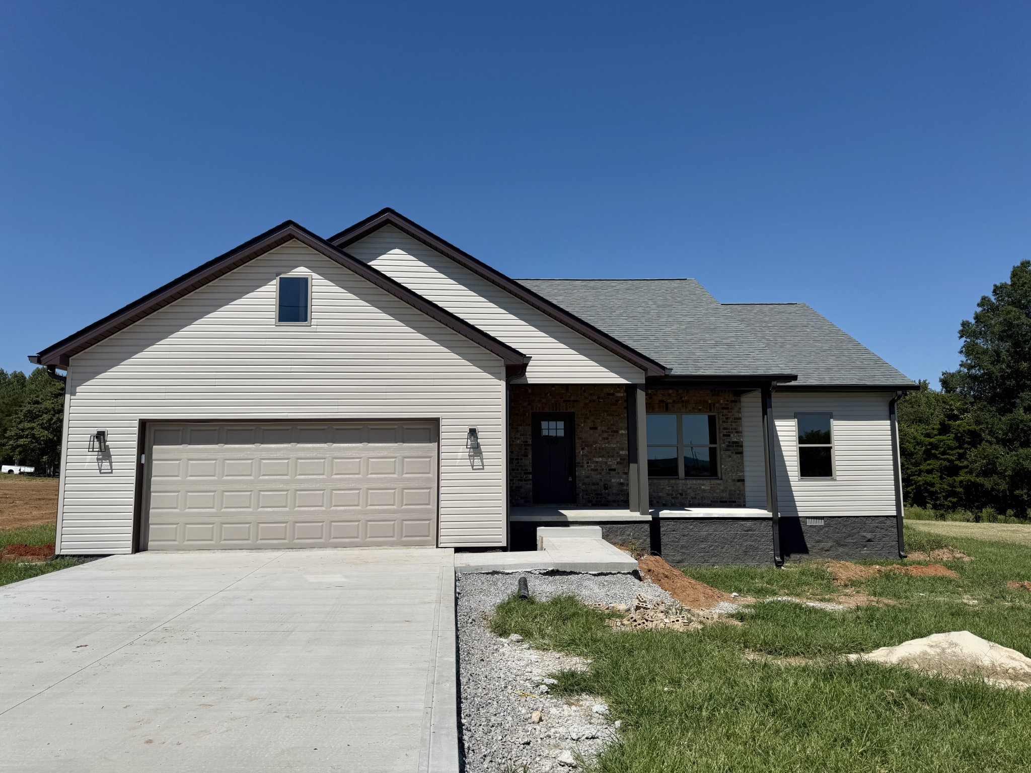 560 Harleys Ridge Rd Property Photo 1