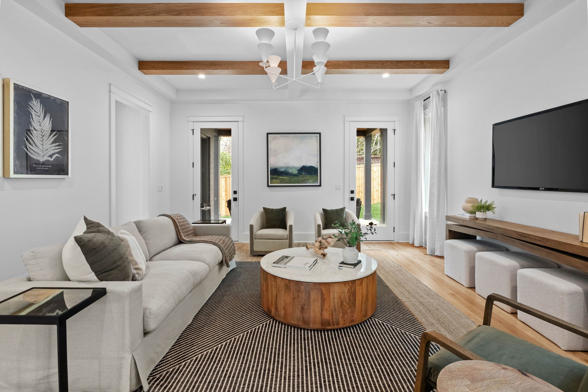 3411 Richards St Property Photo 13