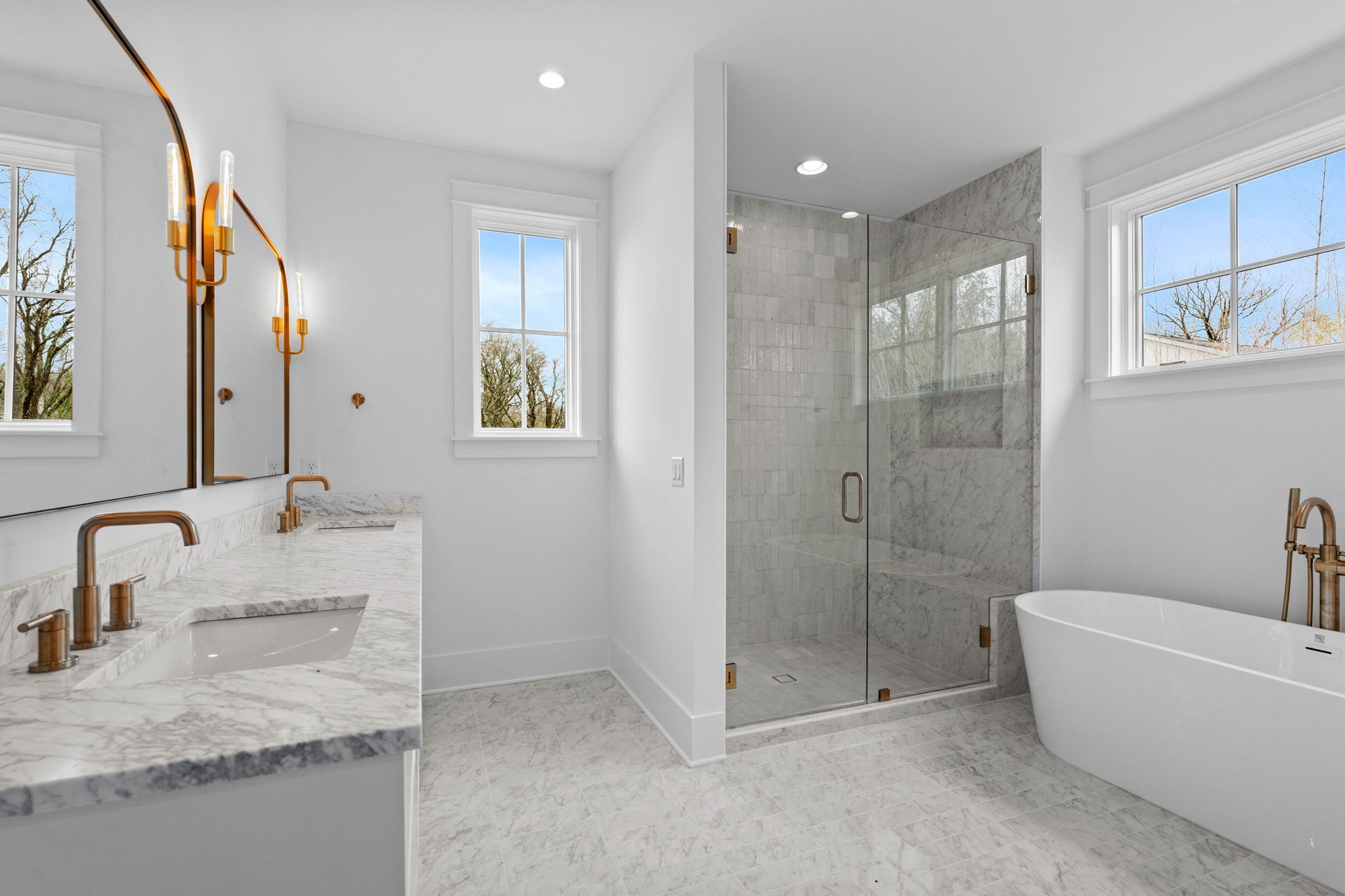 3411 Richards St Property Photo 25