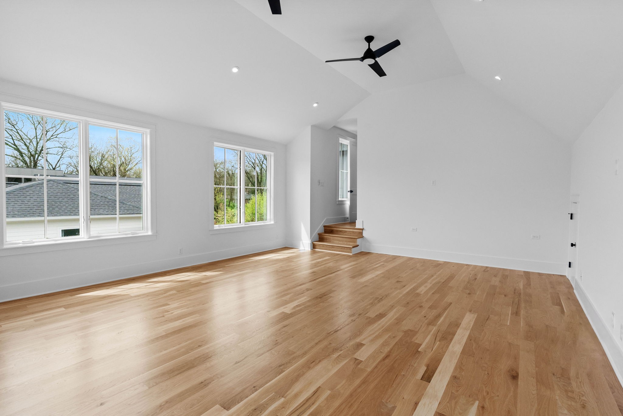 3411 Richards St Property Photo 41