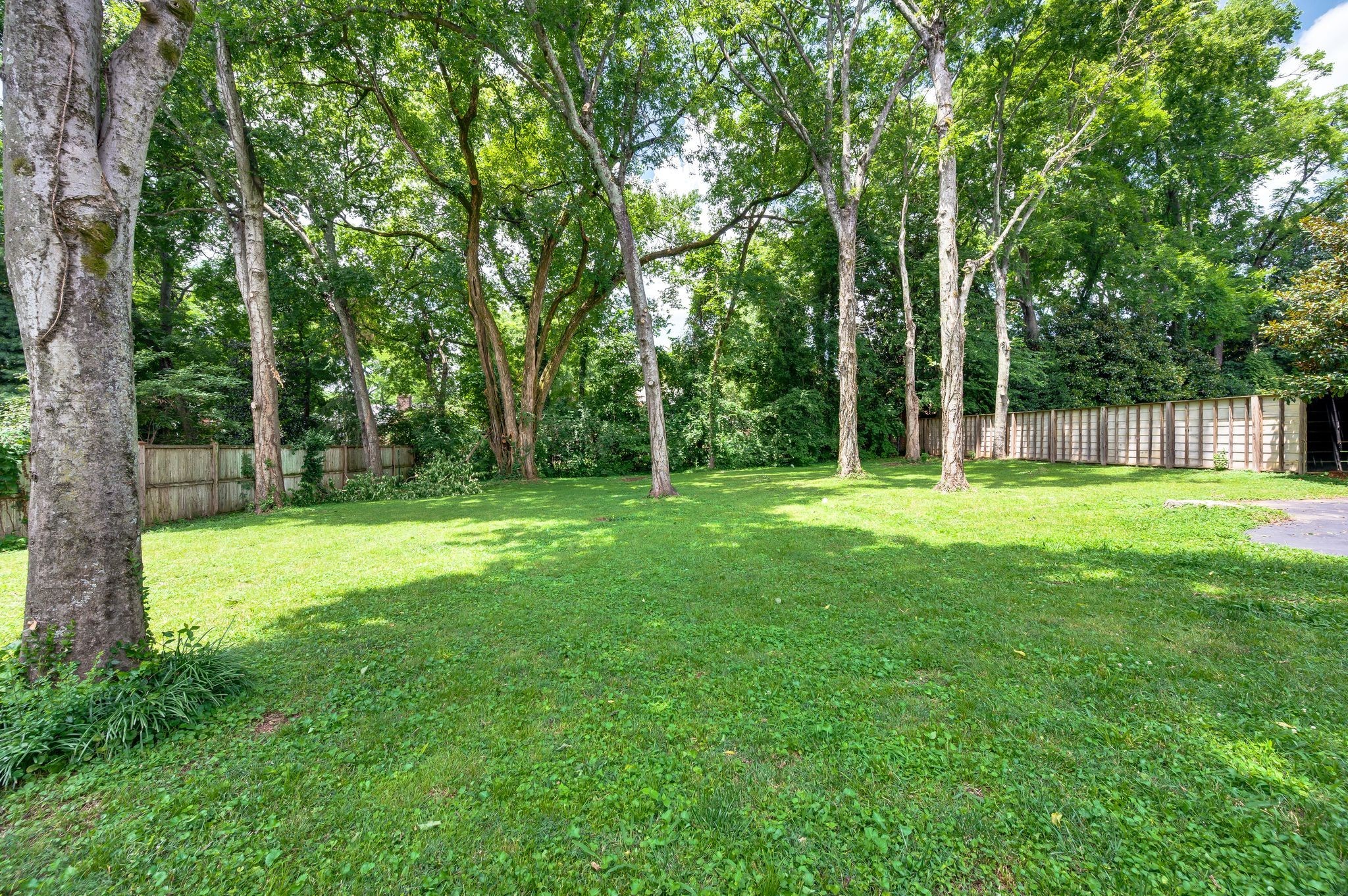 703 Woodleigh Dr Property Photo 21