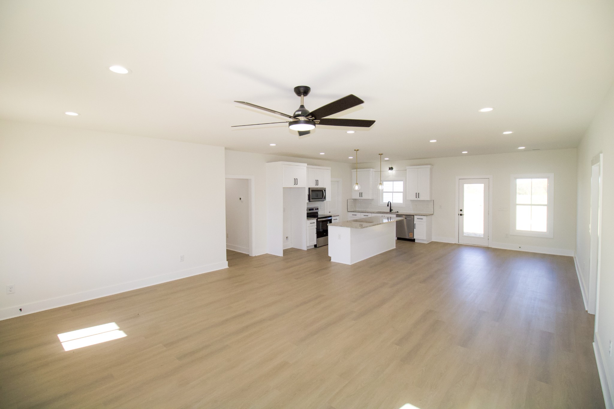 126 Old Westmoreland Rd Property Photo 6