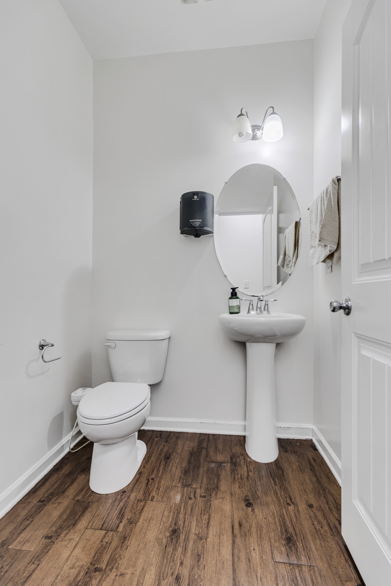 838 Seven Oaks Blvd Property Photo 10