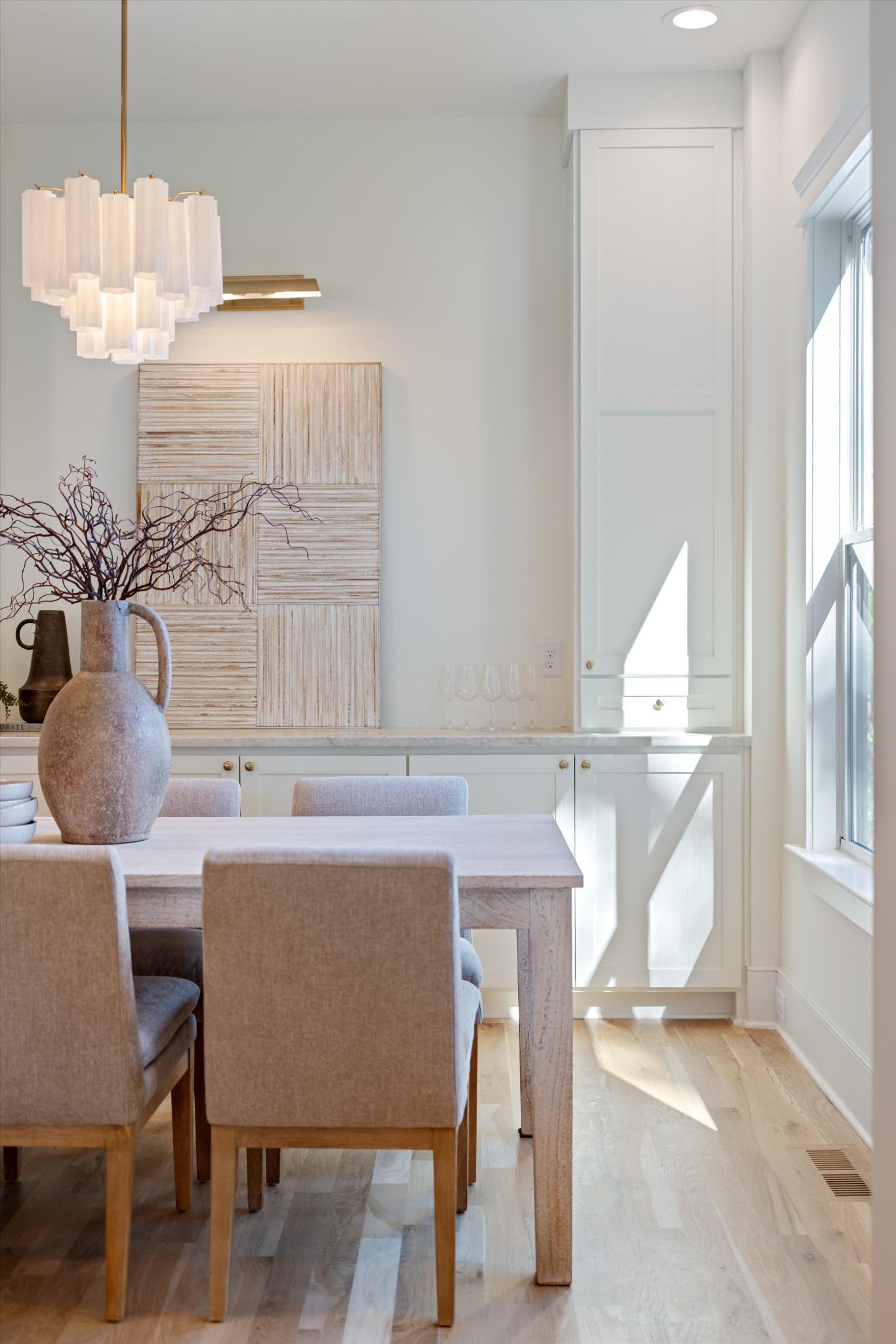 599 American Rd Property Photo 14