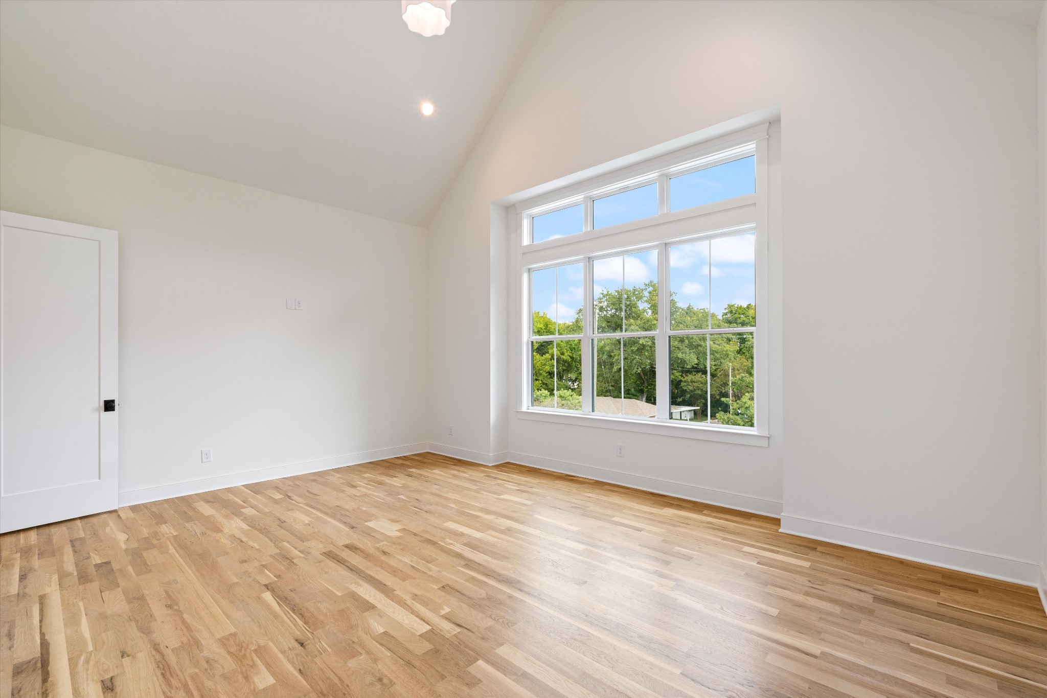 599 American Rd Property Photo 34