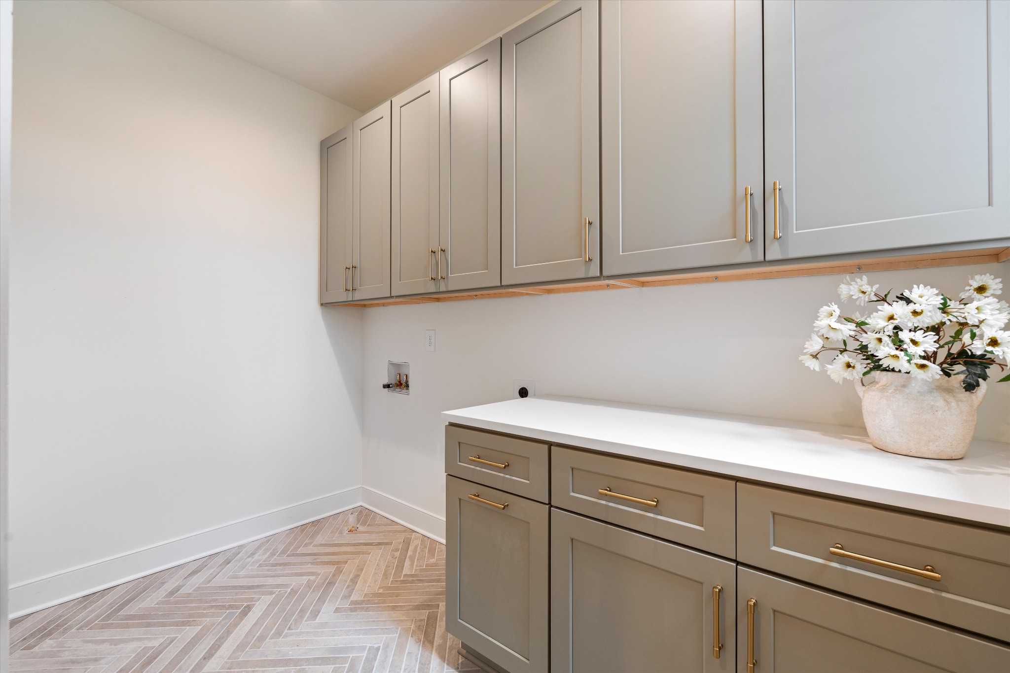 599 American Rd Property Photo 35