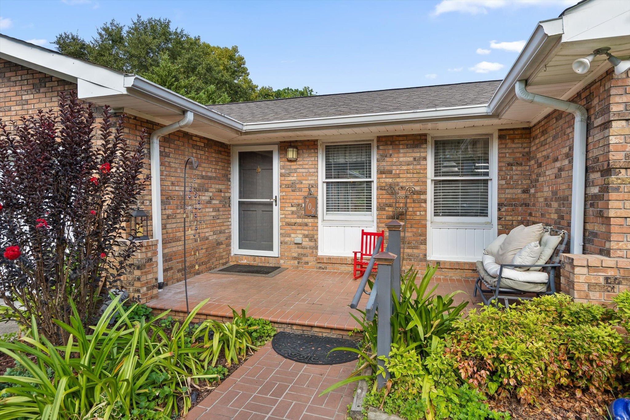 707709 Haven Hill Drive Property Photo 17