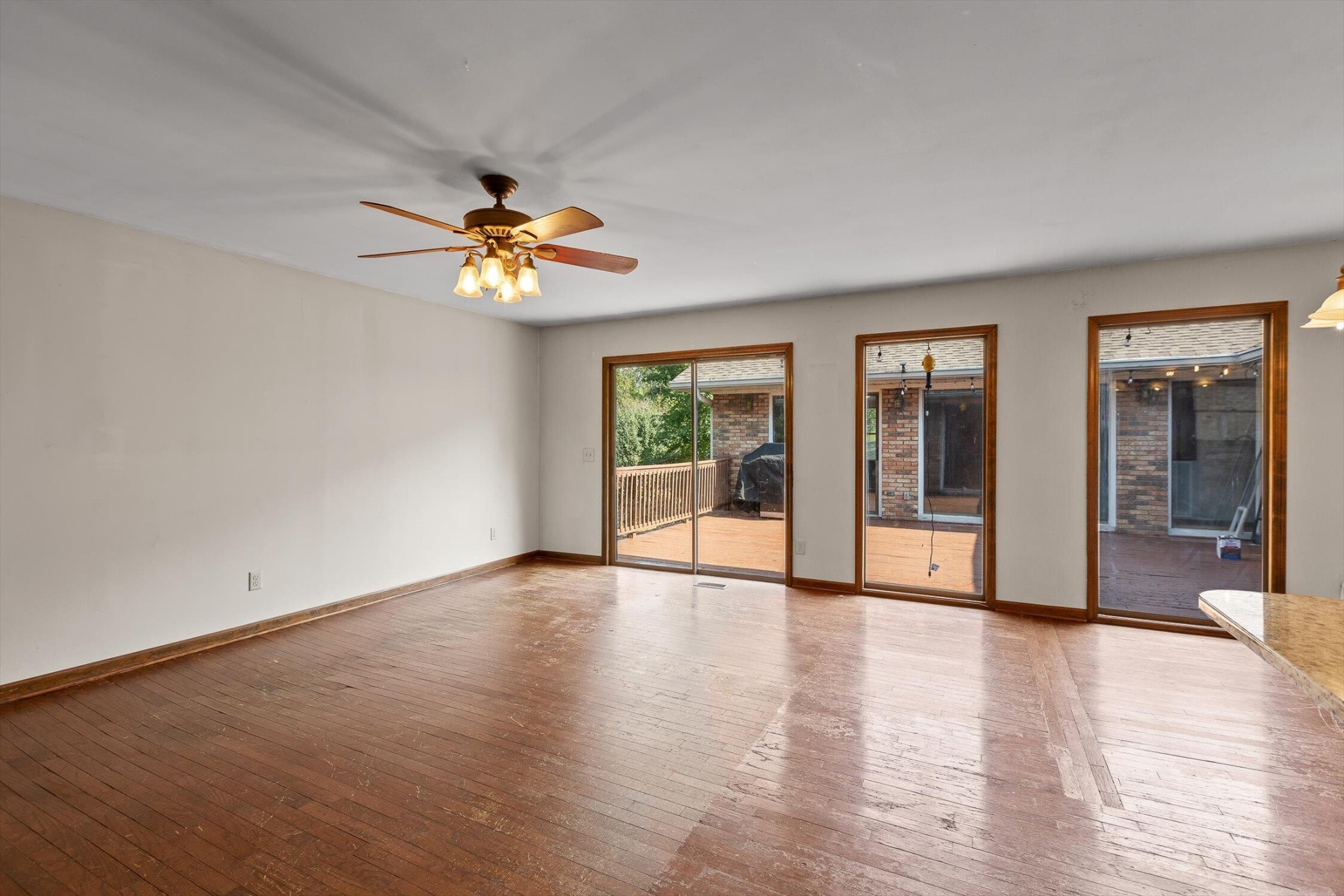 707709 Haven Hill Drive Property Photo 20