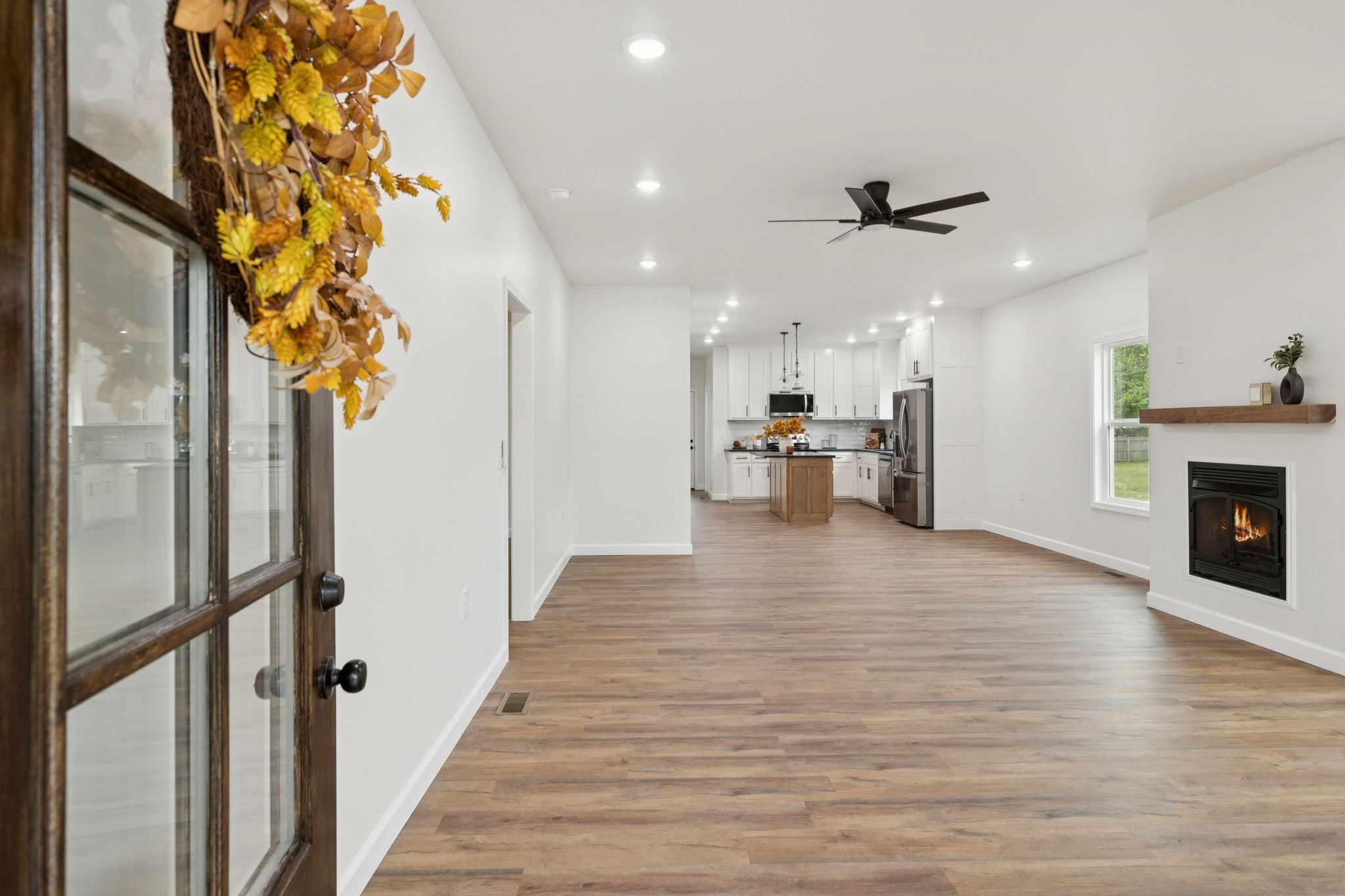 404 W 4th Ave Property Photo 12