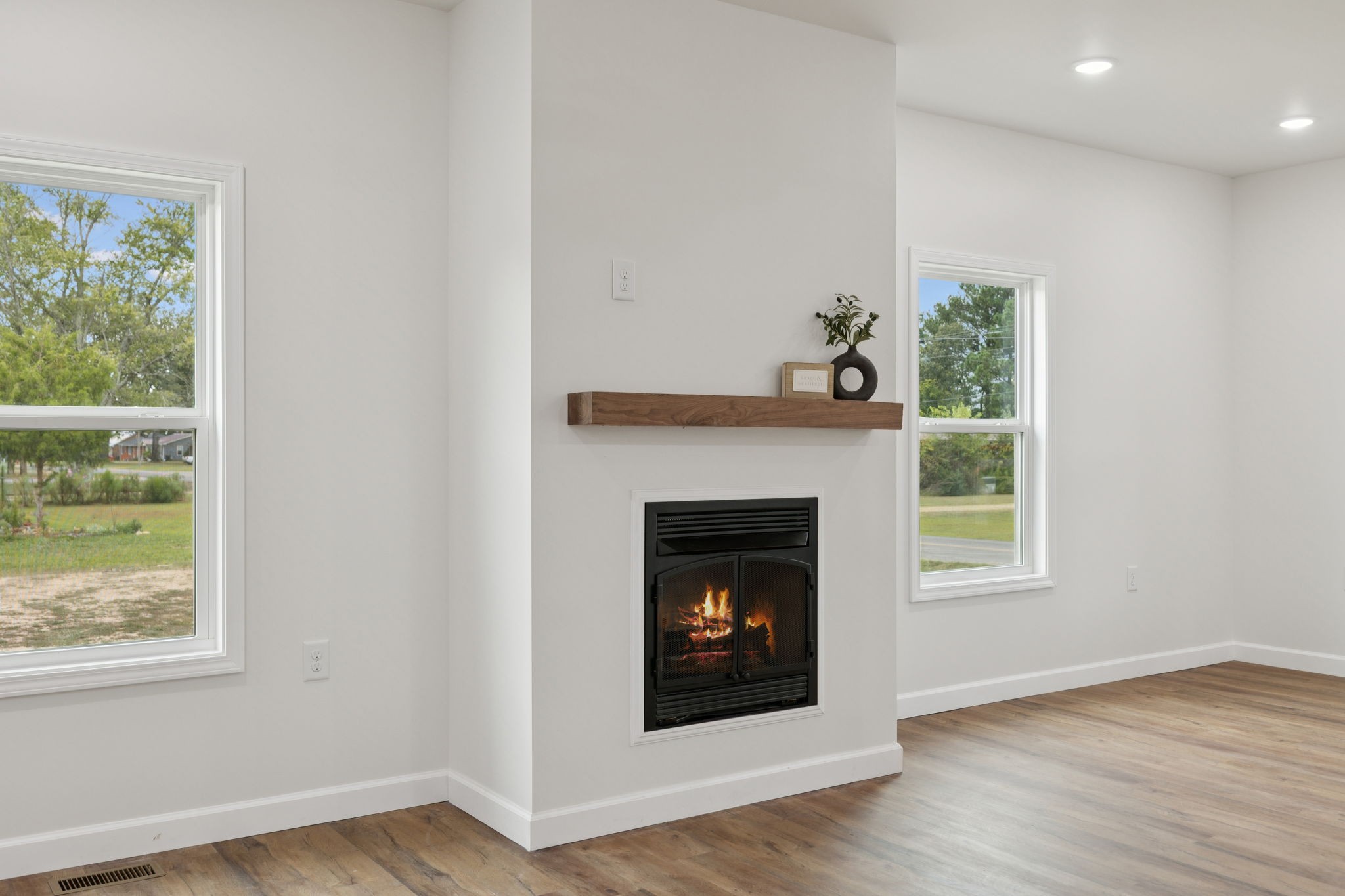 404 W 4th Ave Property Photo 26