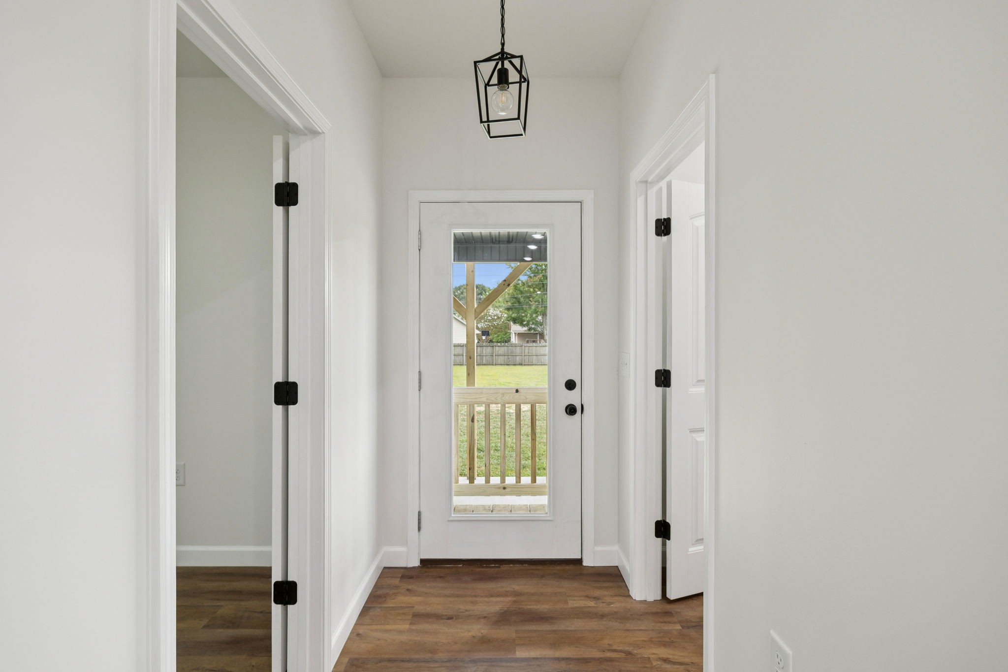 404 W 4th Ave Property Photo 37