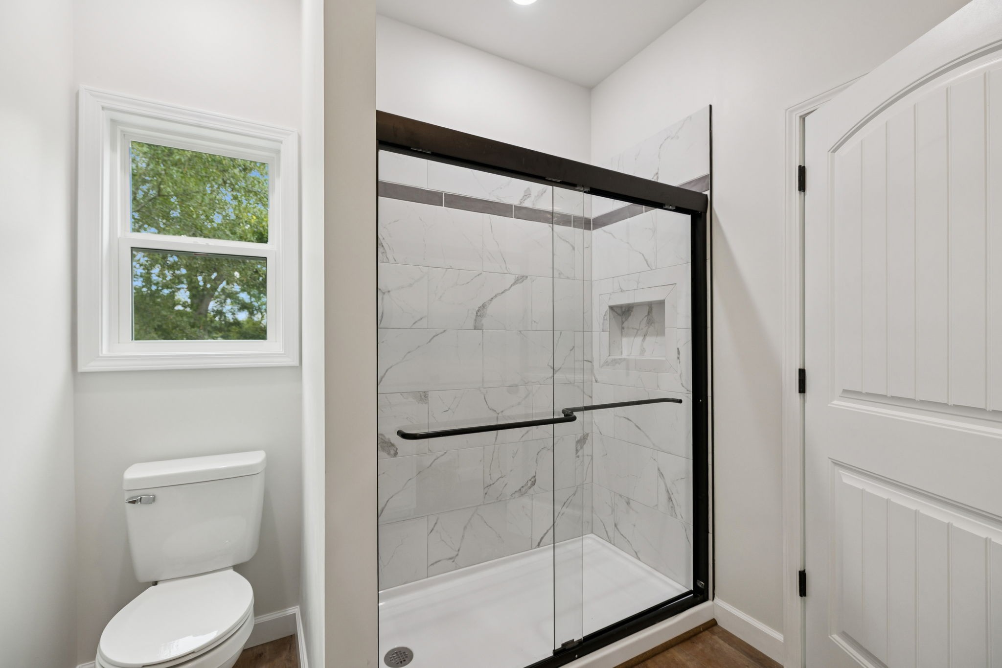 404 W 4th Ave Property Photo 43