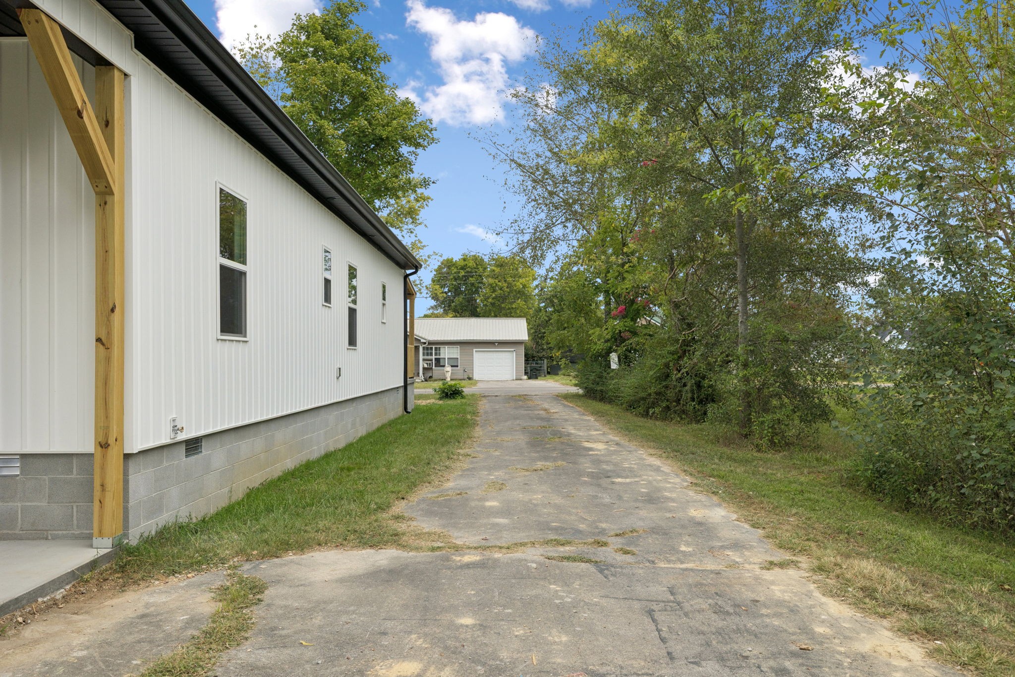 404 W 4th Ave Property Photo 60