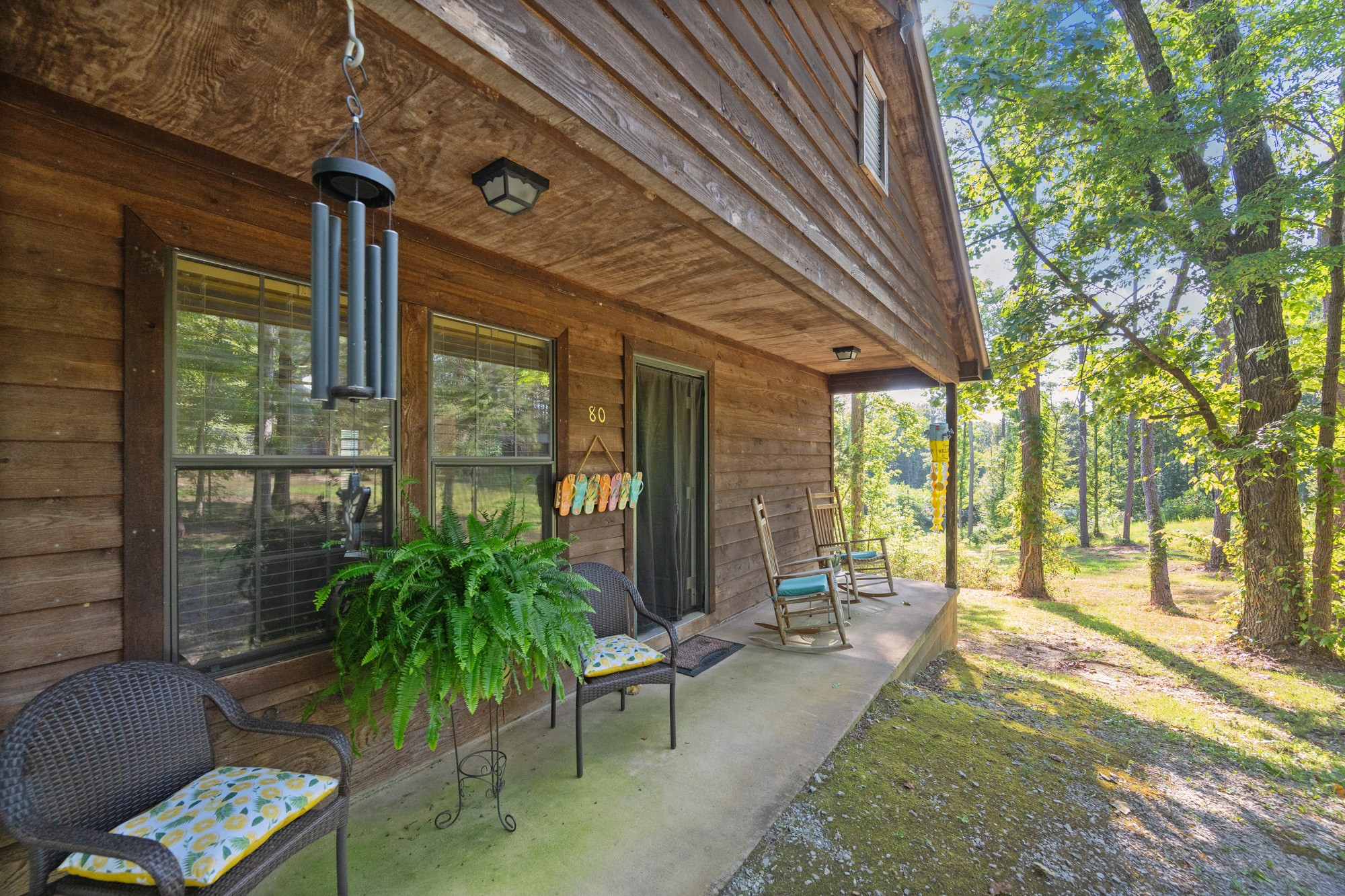 115 Chalet Ln Property Photo 6